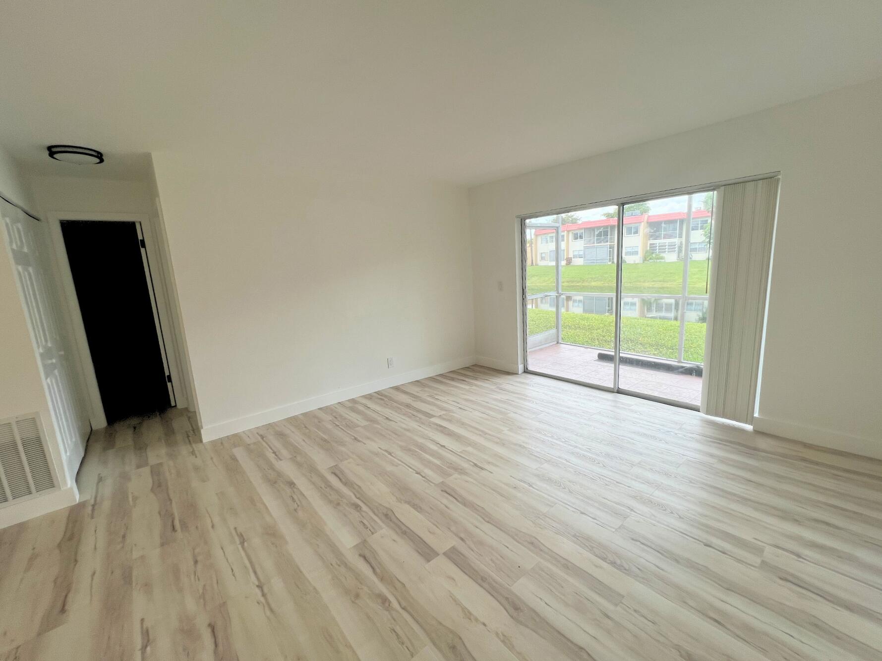 GOLDEN LAKES VILLAGE CONDO 1 THRU 13-A - Residential