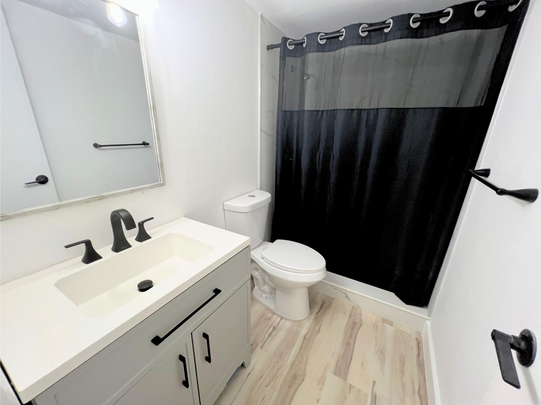 GOLDEN LAKES VILLAGE CONDO 1 THRU 13-A - Residential