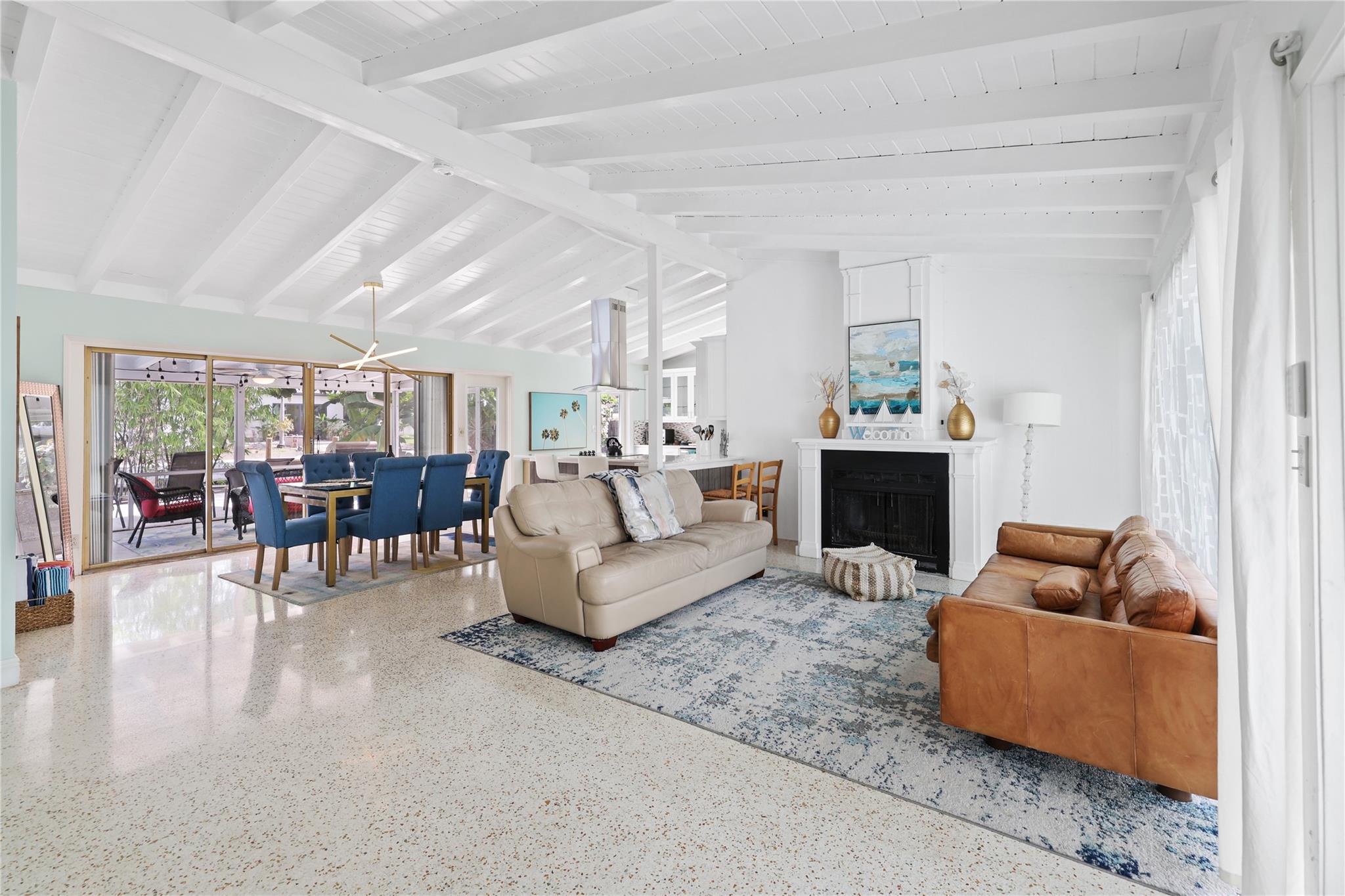 Gill Isles 44-13 B - Residential