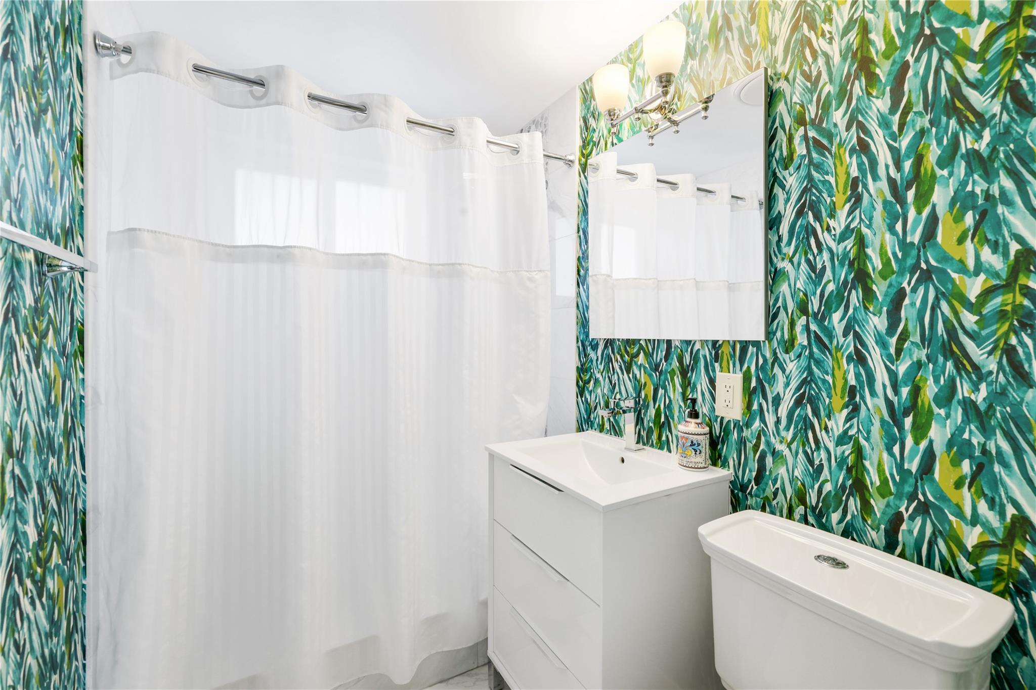 Gill Isles 44-13 B - Residential