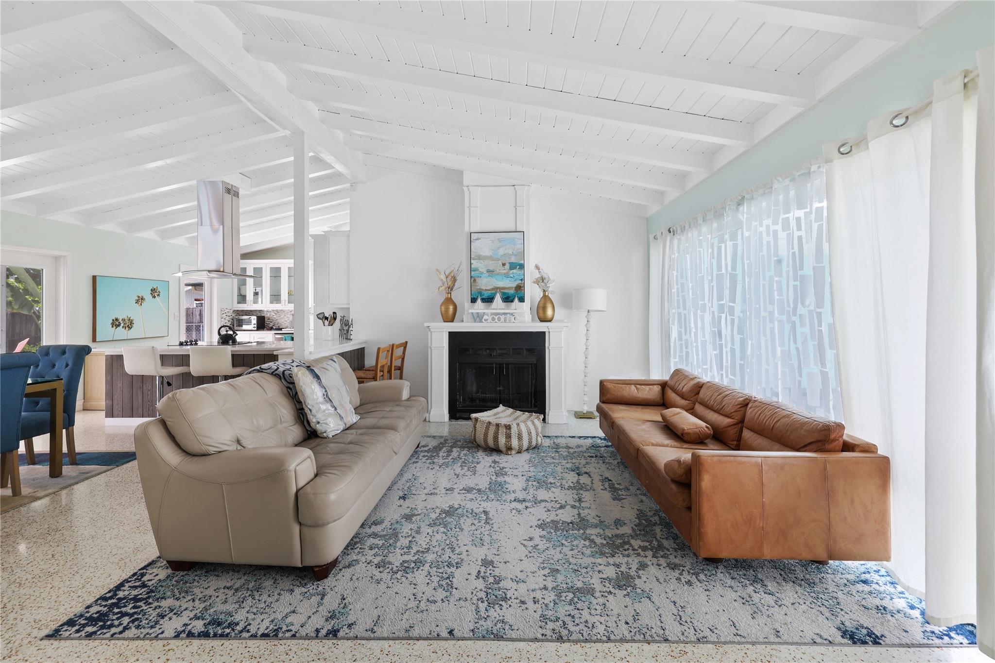 Gill Isles 44-13 B - Residential