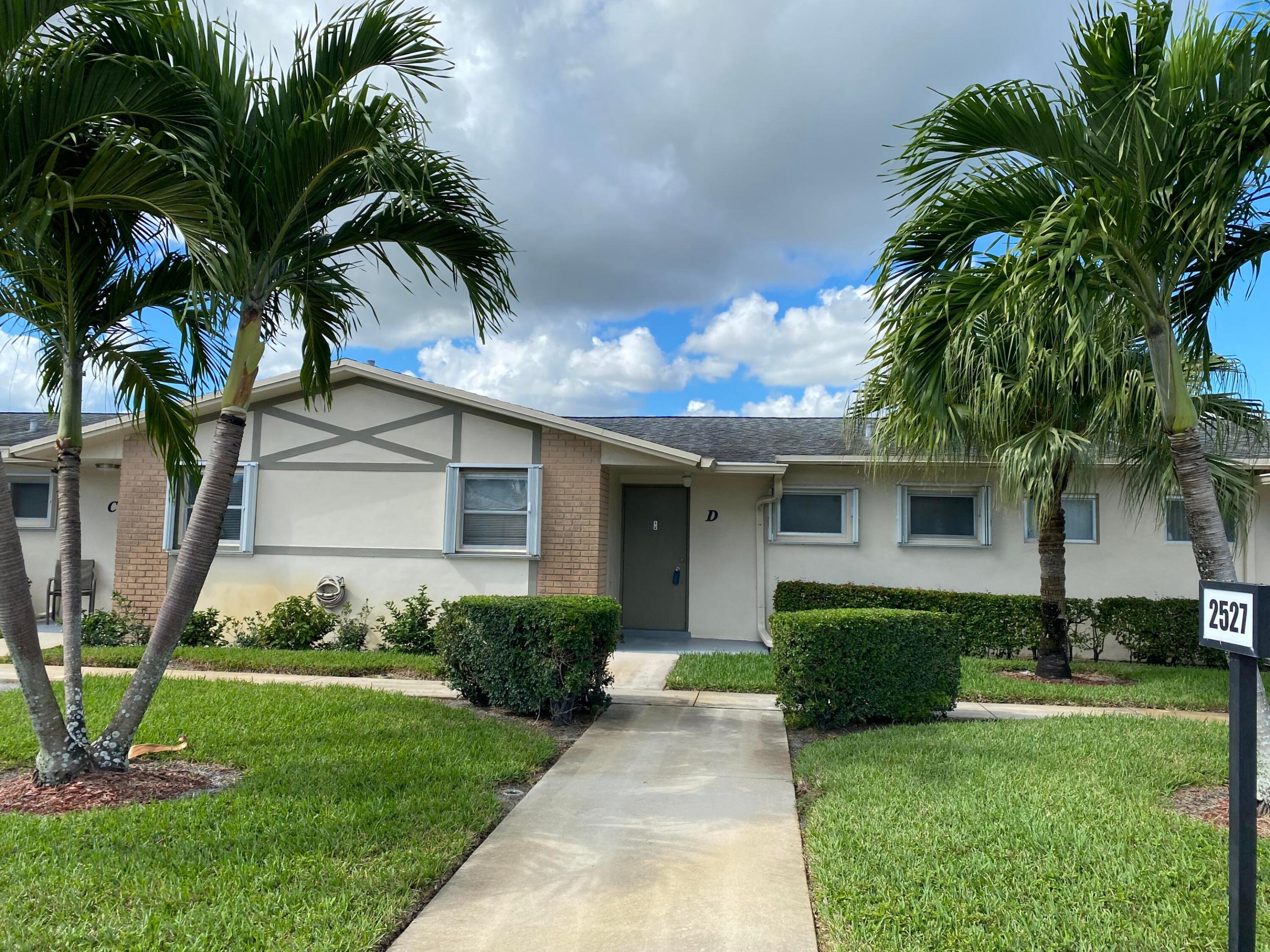 This is a spacious 1 bedroom, 1 full bathroom, including a  1/2 bath for guest! Unit offer's a Living Room, Dining Room, kitchen, and a screened patio, with a storage room. This unit has accordion shutters for all windows! Community is very well maintained, and has a pool, clubhouse, and activities all within walking distance! The HOA monthly fee is very low $276.00 a month, and covers exterior and basic cable. This unit is just like a VILLA!!! nobody above or below you. All one level, however the legal description it is considered a townhome.
ALL SIZES AND MEASUREMENTS ARE APPROXIMATE AND TO BE VERIFIED BY BUYER.