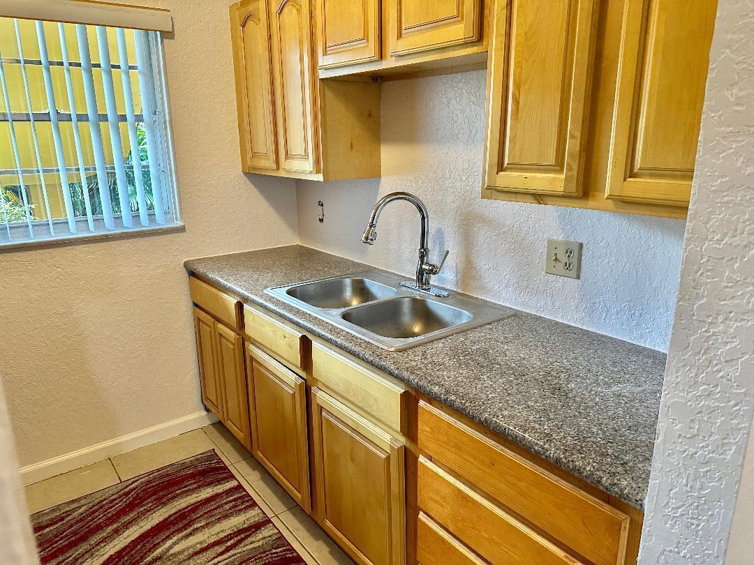 ENCLAVE SANDPIPER CONDO - Residential Lease