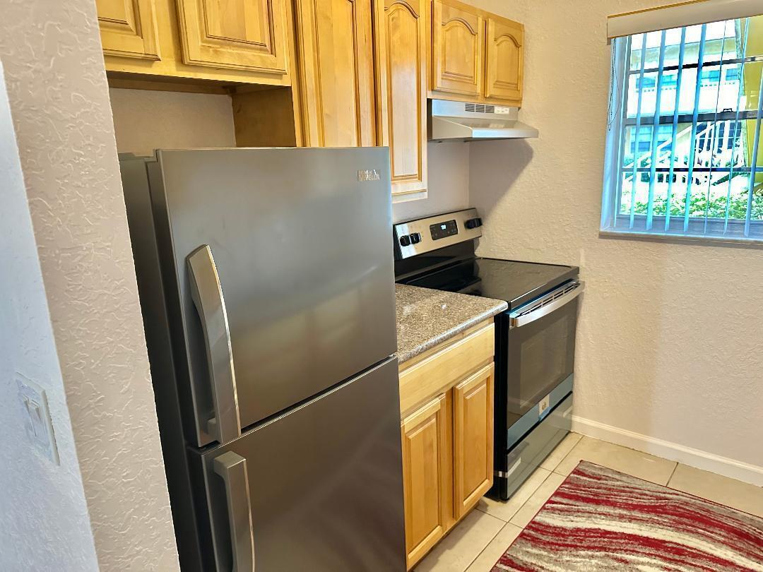 ENCLAVE SANDPIPER CONDO - Residential Lease