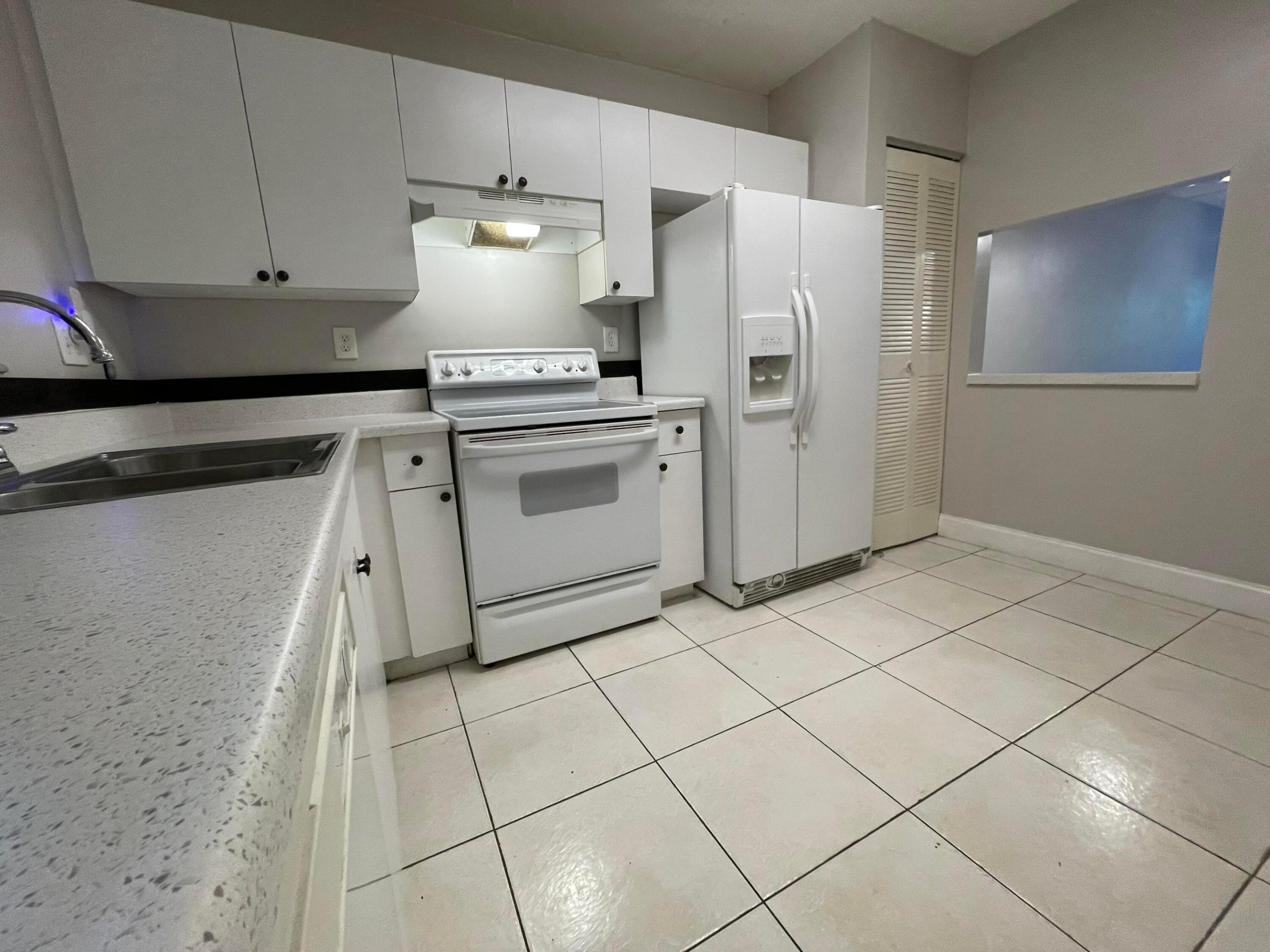 Welcome to your dream home at Coral Springs! This beautifully renovated 2-bedroom, 2-bathroom condo invites you with fresh paint and modernly designed bathrooms. Revel in the spacious, oversized living area perfect for entertaining. Enjoy tranquil mornings on the large enclosed screened patio, overlooking the serene yard and river. Convenience meets comfort with an in-unit front load washer and dryer. Nestled in a friendly community, this gem offers easy access to local amenities, parks, and top-rated schools. Don't miss out on this perfect blend of modern living and natural beauty. Can be lease right away.