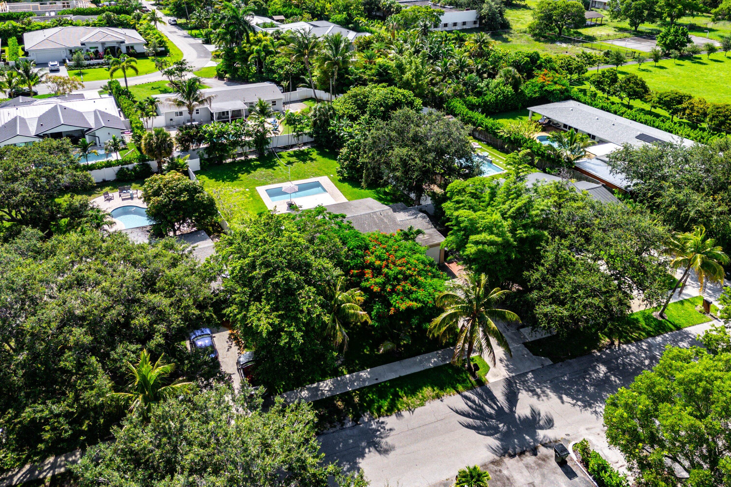 PLUMOSA PARK SEC A, B AND D - Residential