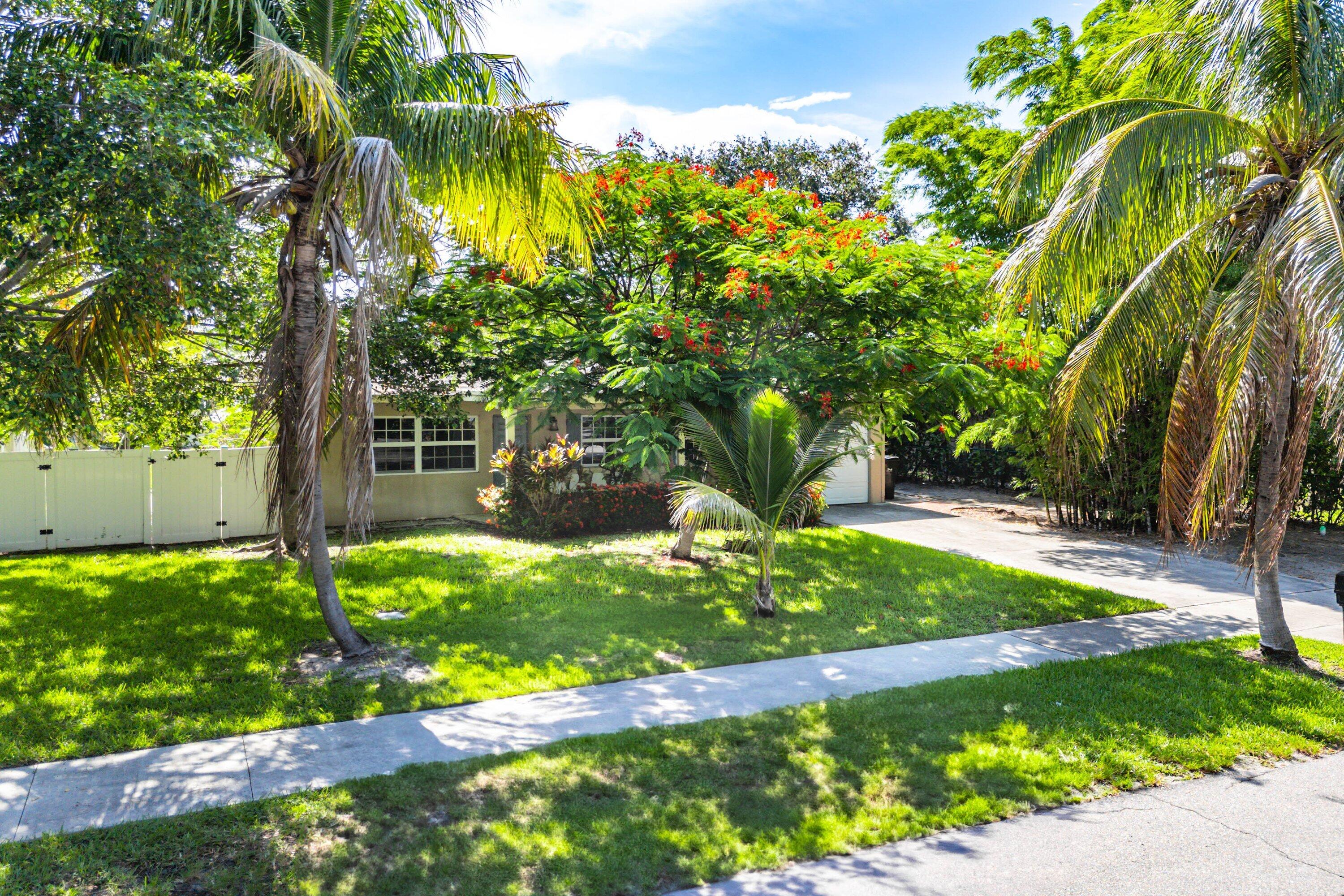 PLUMOSA PARK SEC A, B AND D - Residential