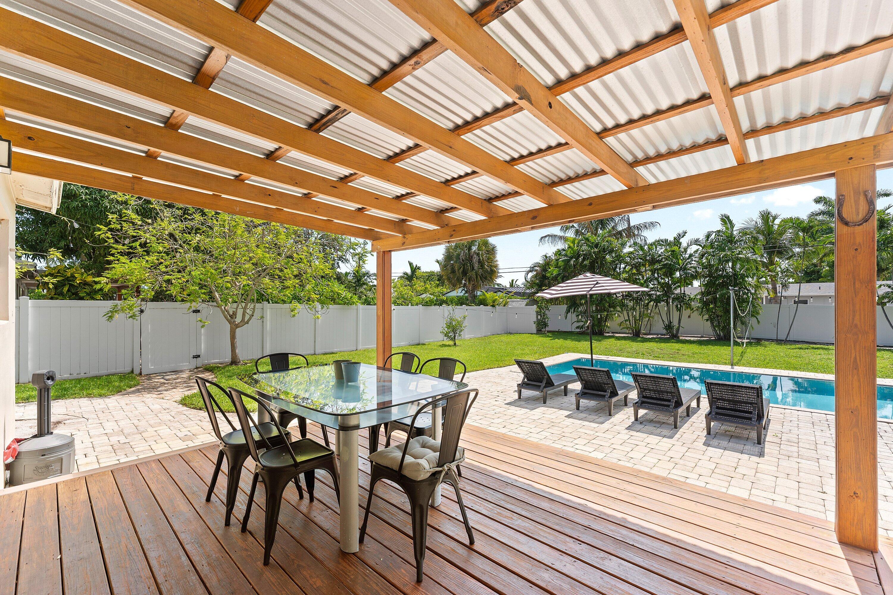 PLUMOSA PARK SEC A, B AND D - Residential