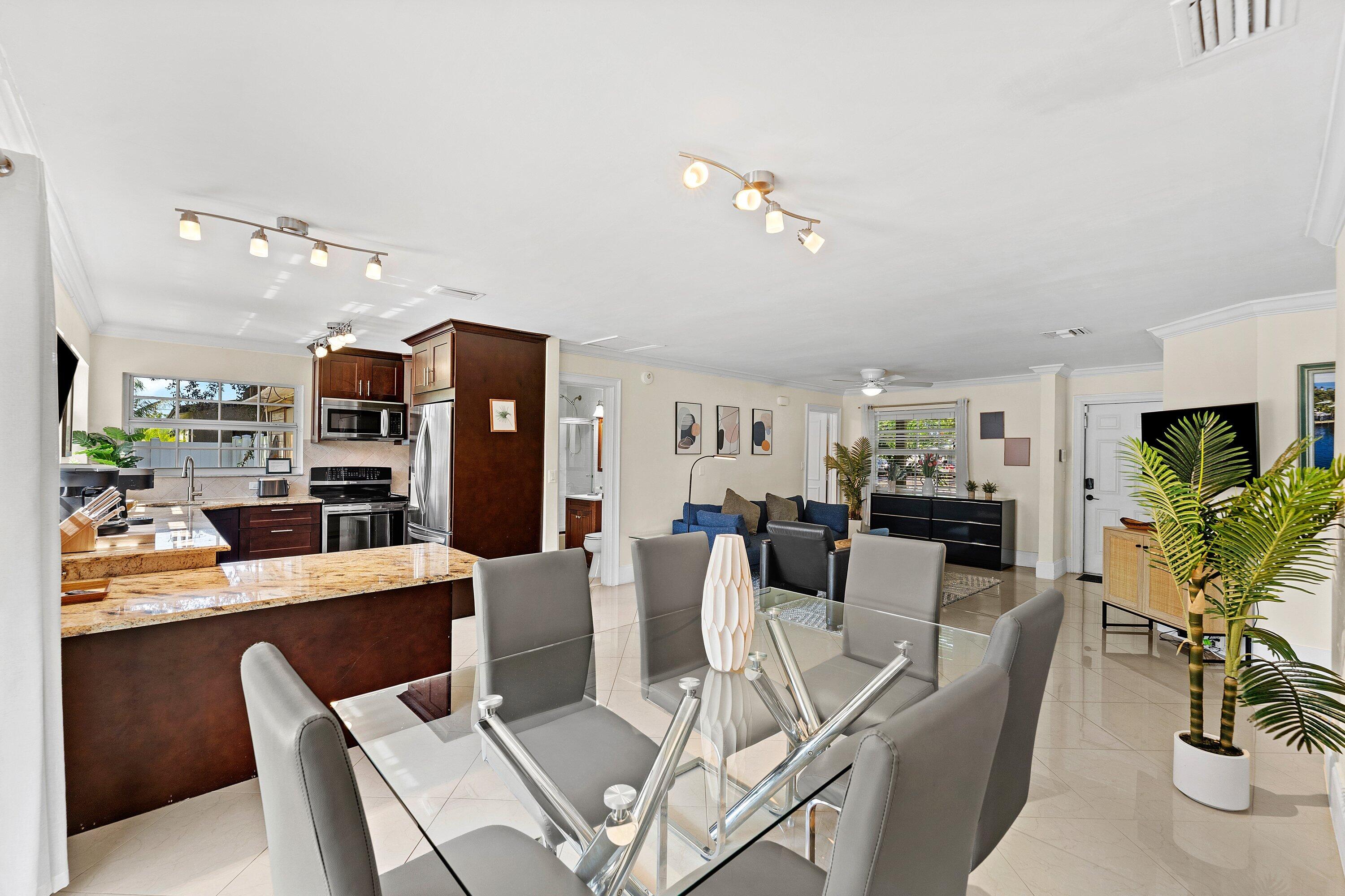PLUMOSA PARK SEC A, B AND D - Residential