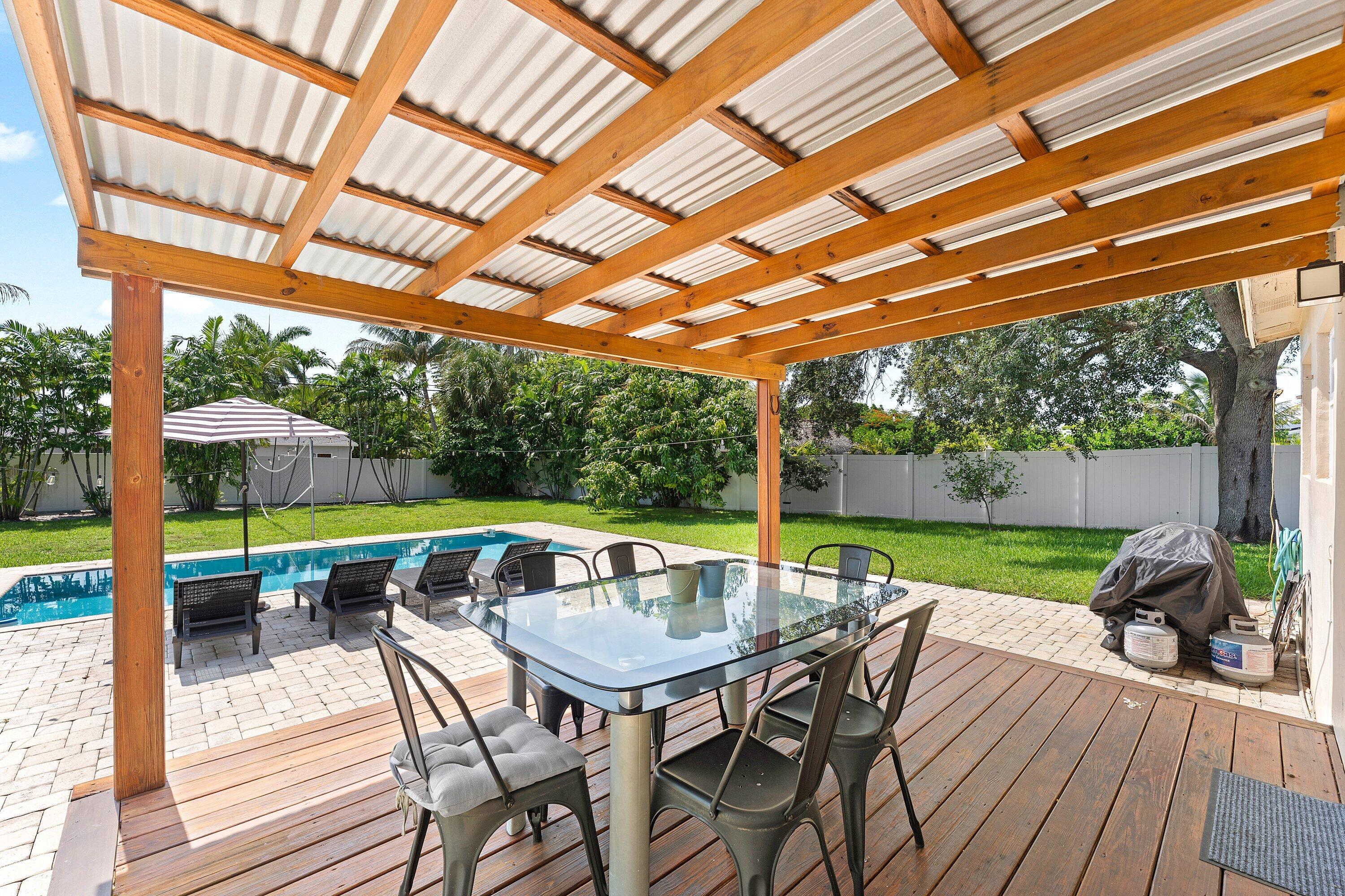 PLUMOSA PARK SEC A, B AND D - Residential