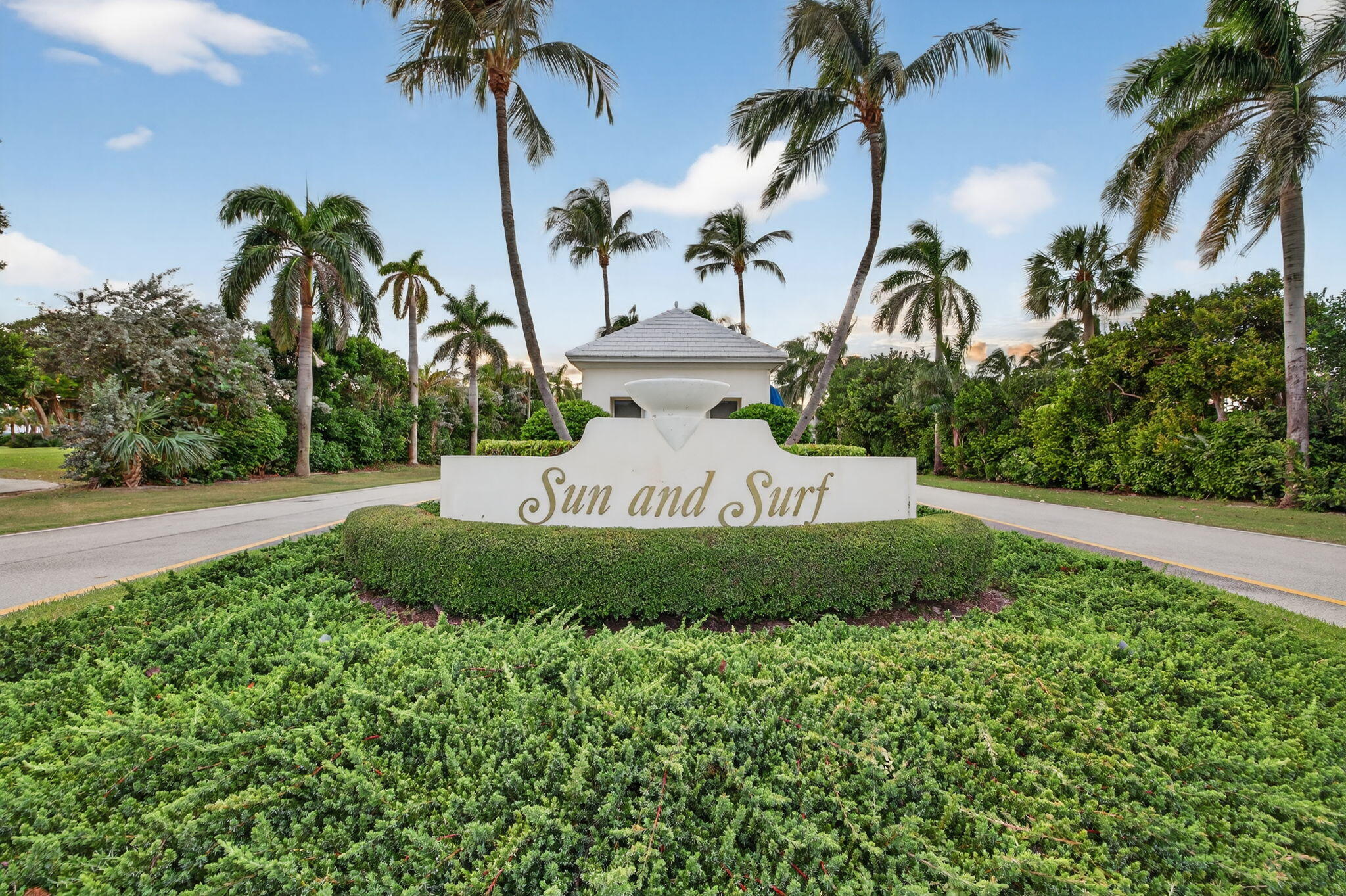 SUN AND SURF - Residential