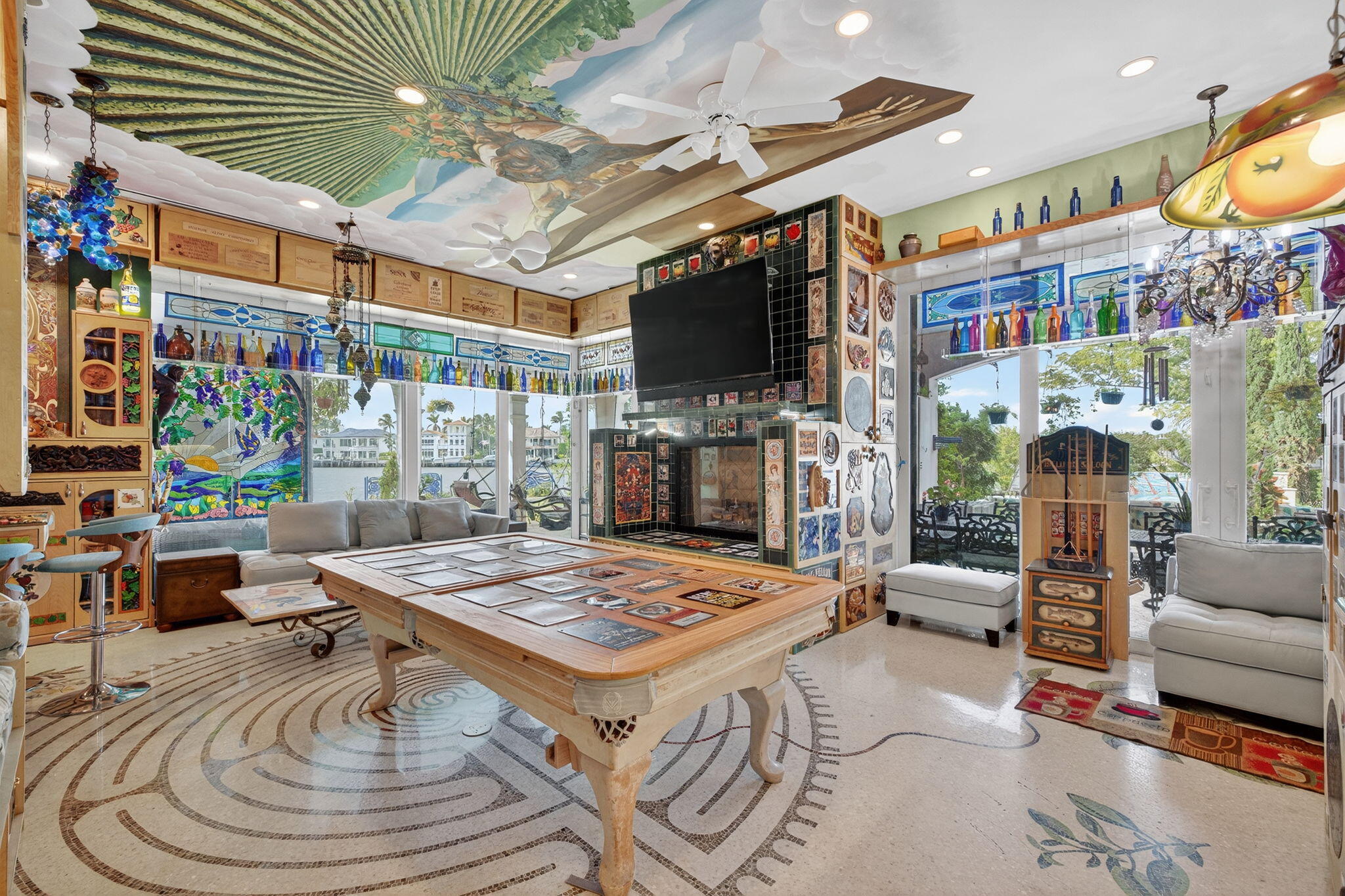 SUN AND SURF - Residential