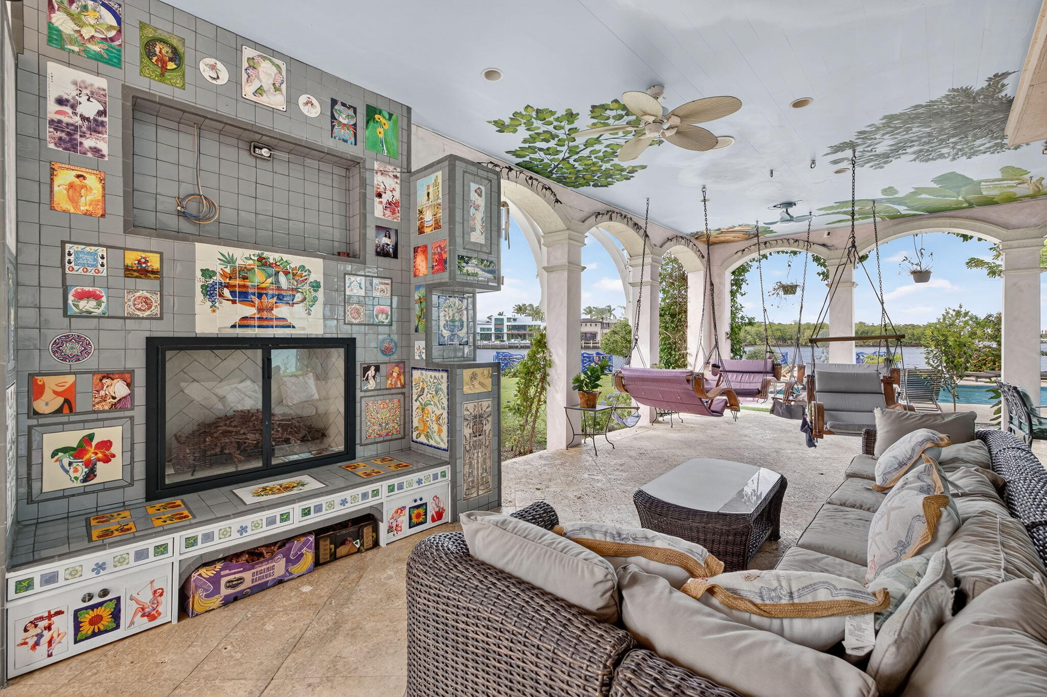 SUN AND SURF - Residential