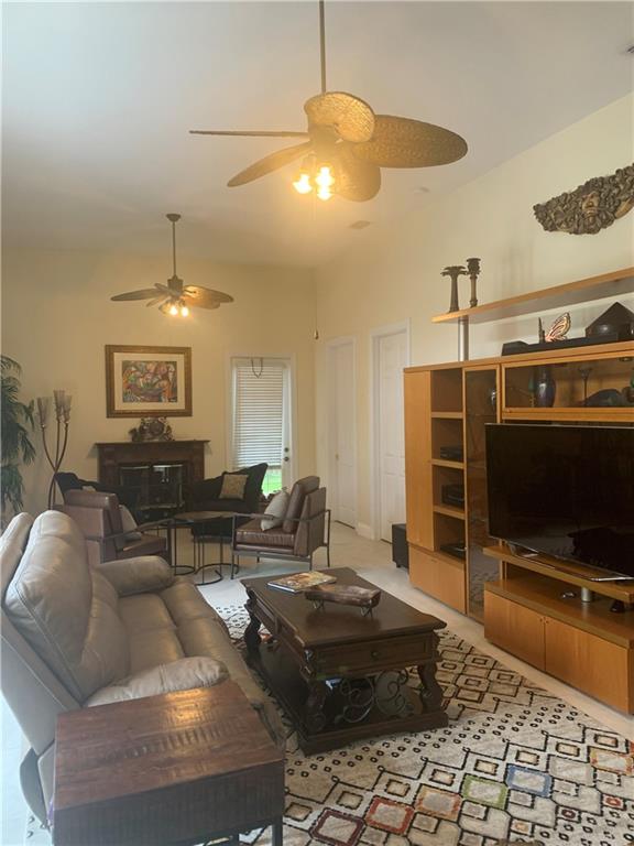Fox Ridge - Residential