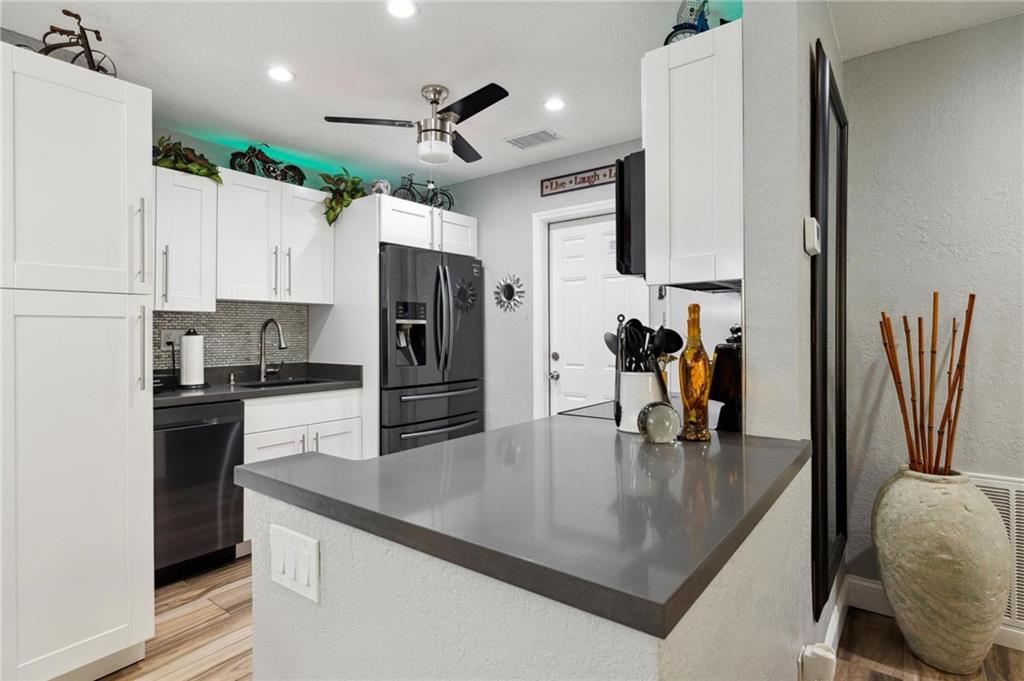 Mainlands Of Tamarac Lake - Residential
