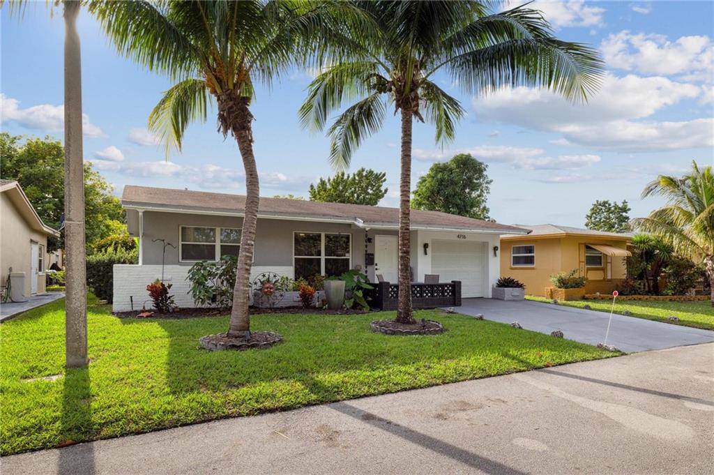 Mainlands Of Tamarac Lake - Residential