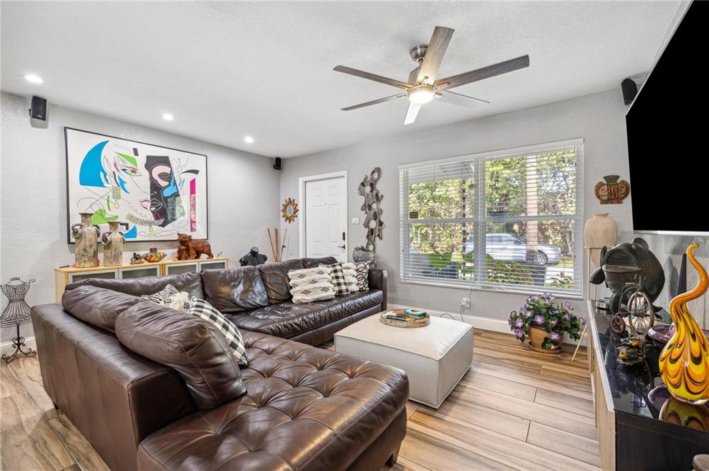 Mainlands Of Tamarac Lake - Residential