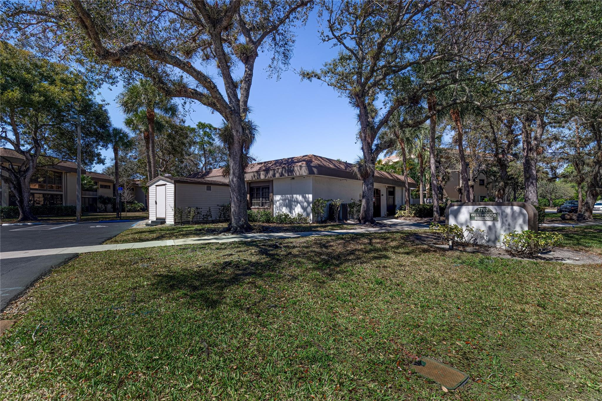 Bpnaire at Woodmont - Residential