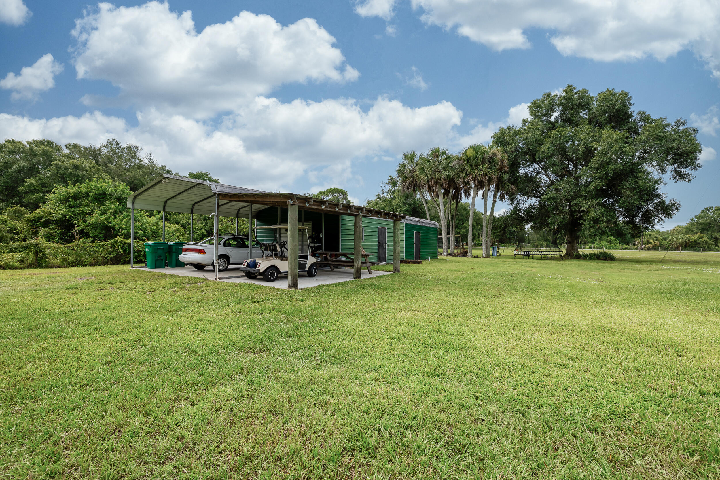 DIXIE RANCH ACRES - Residential