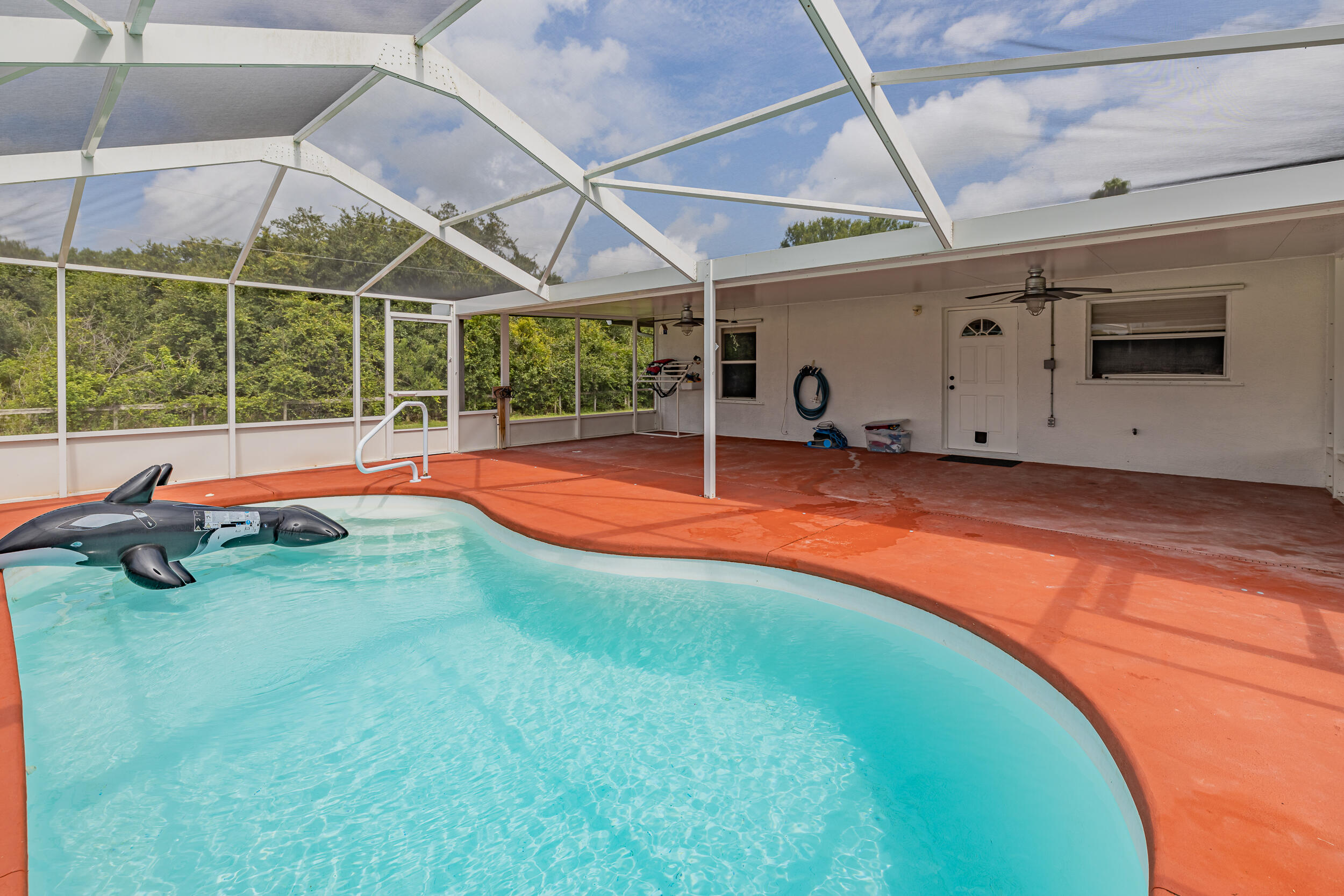 DIXIE RANCH ACRES - Residential