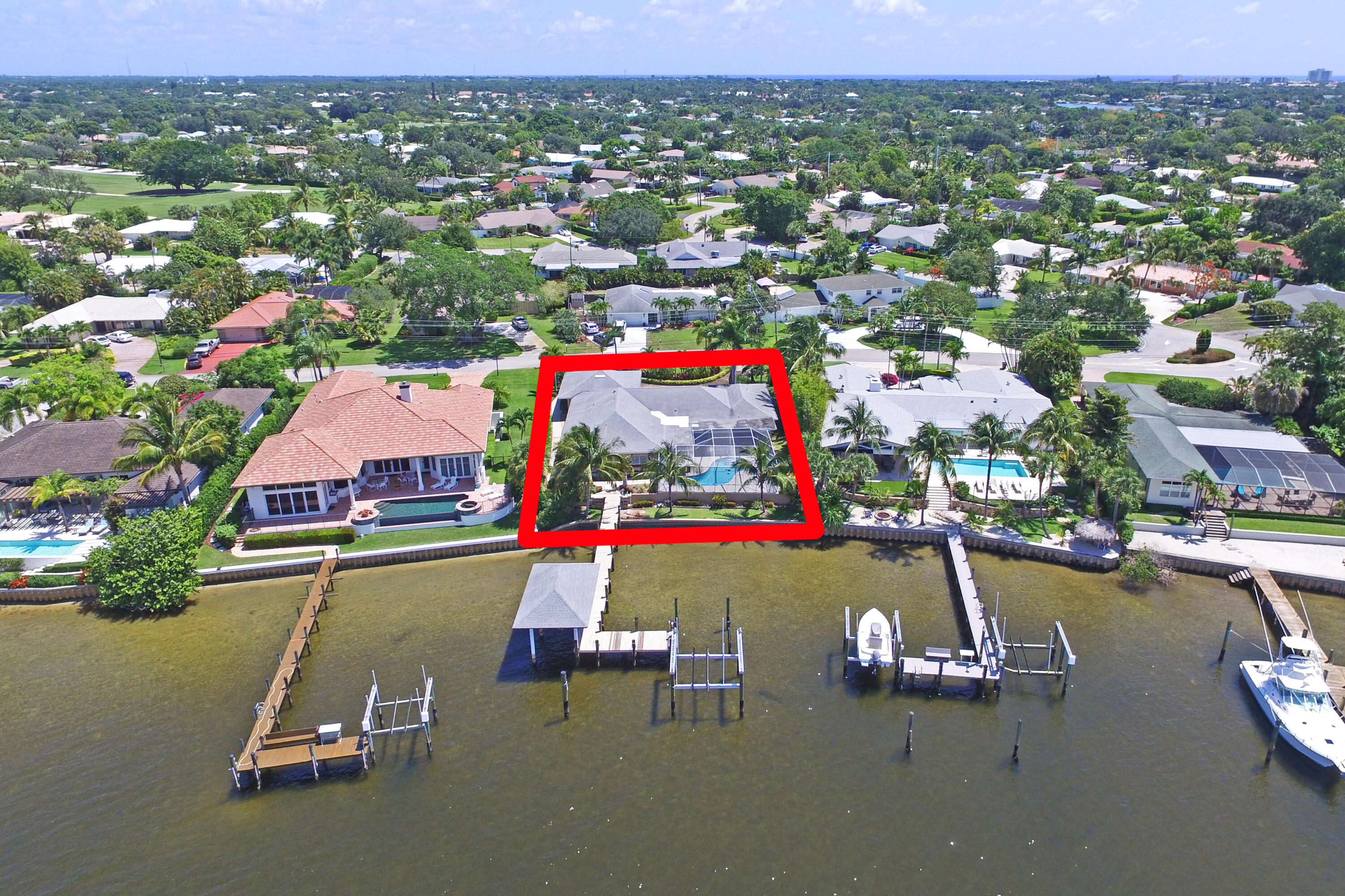Tequesta Country Club - Residential