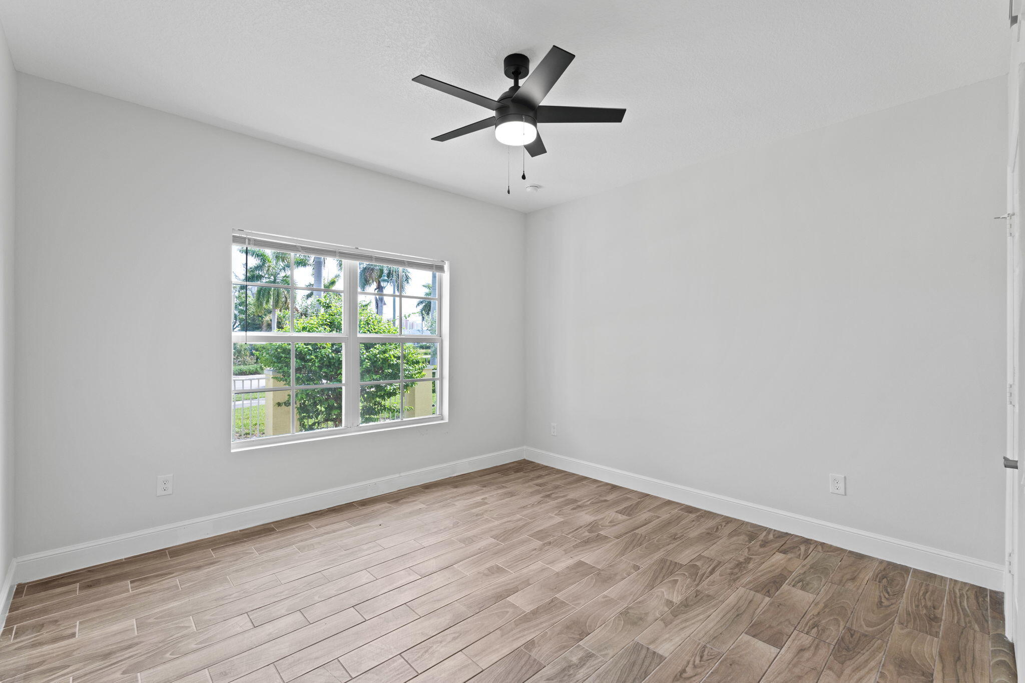 RIVIERA IN PB 2 - Residential Lease