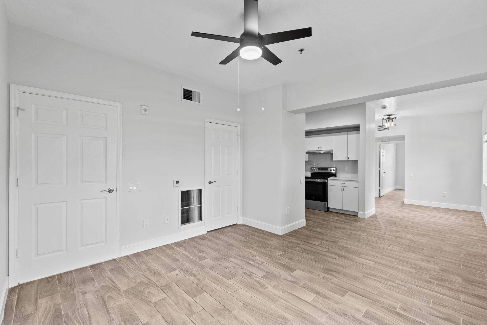 RIVIERA IN PB 2 - Residential Lease