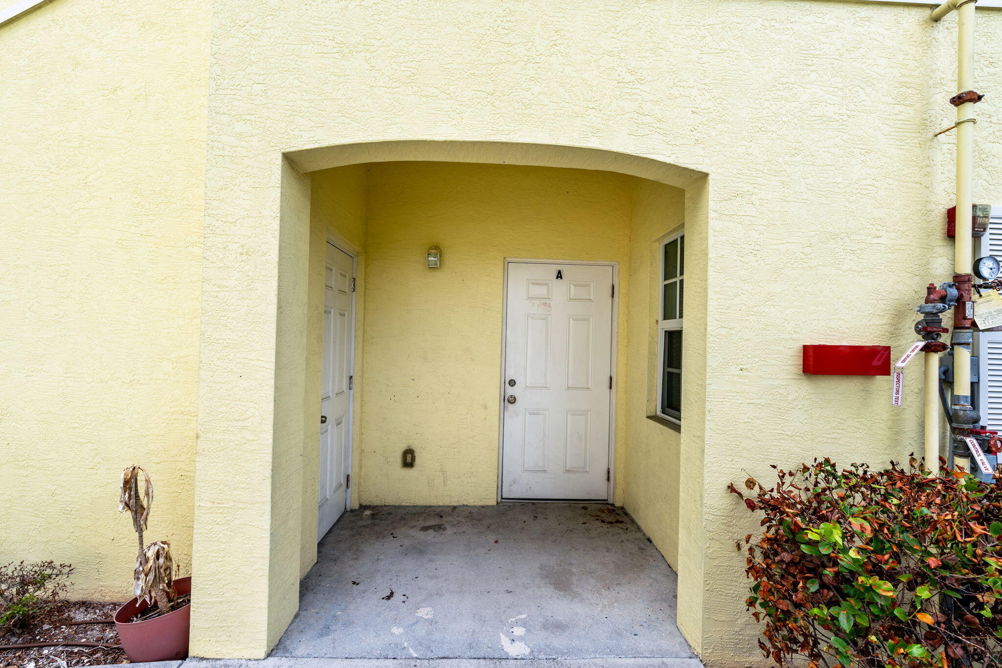 RIVIERA IN PB 2 - Residential Lease
