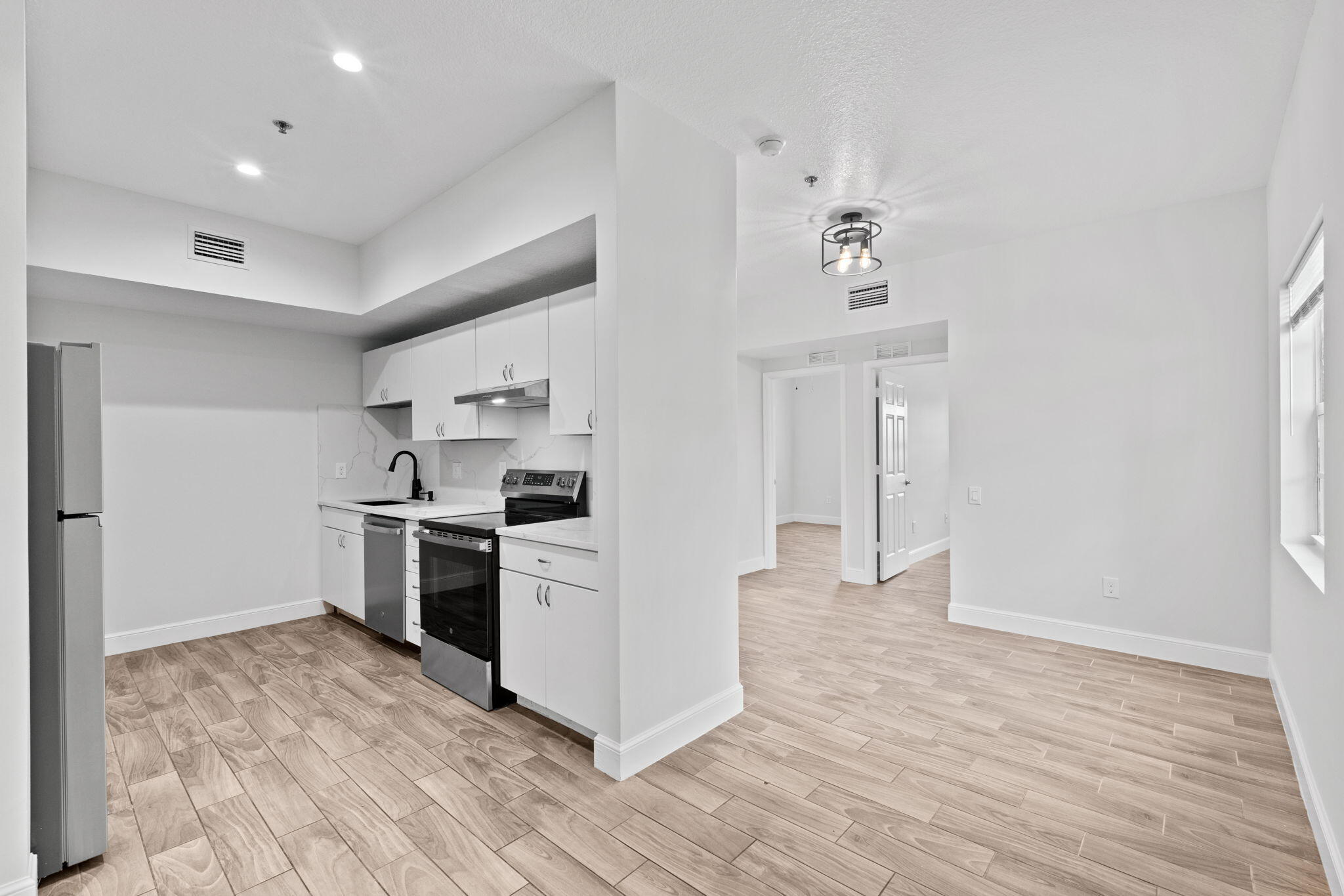 RIVIERA IN PB 2 - Residential Lease