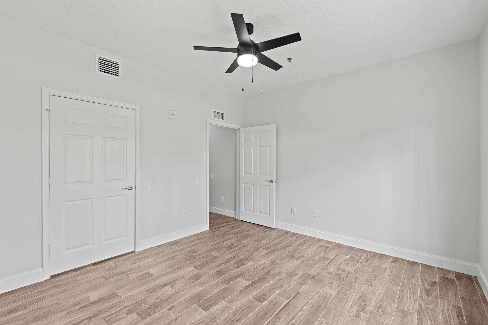 RIVIERA IN PB 2 - Residential Lease