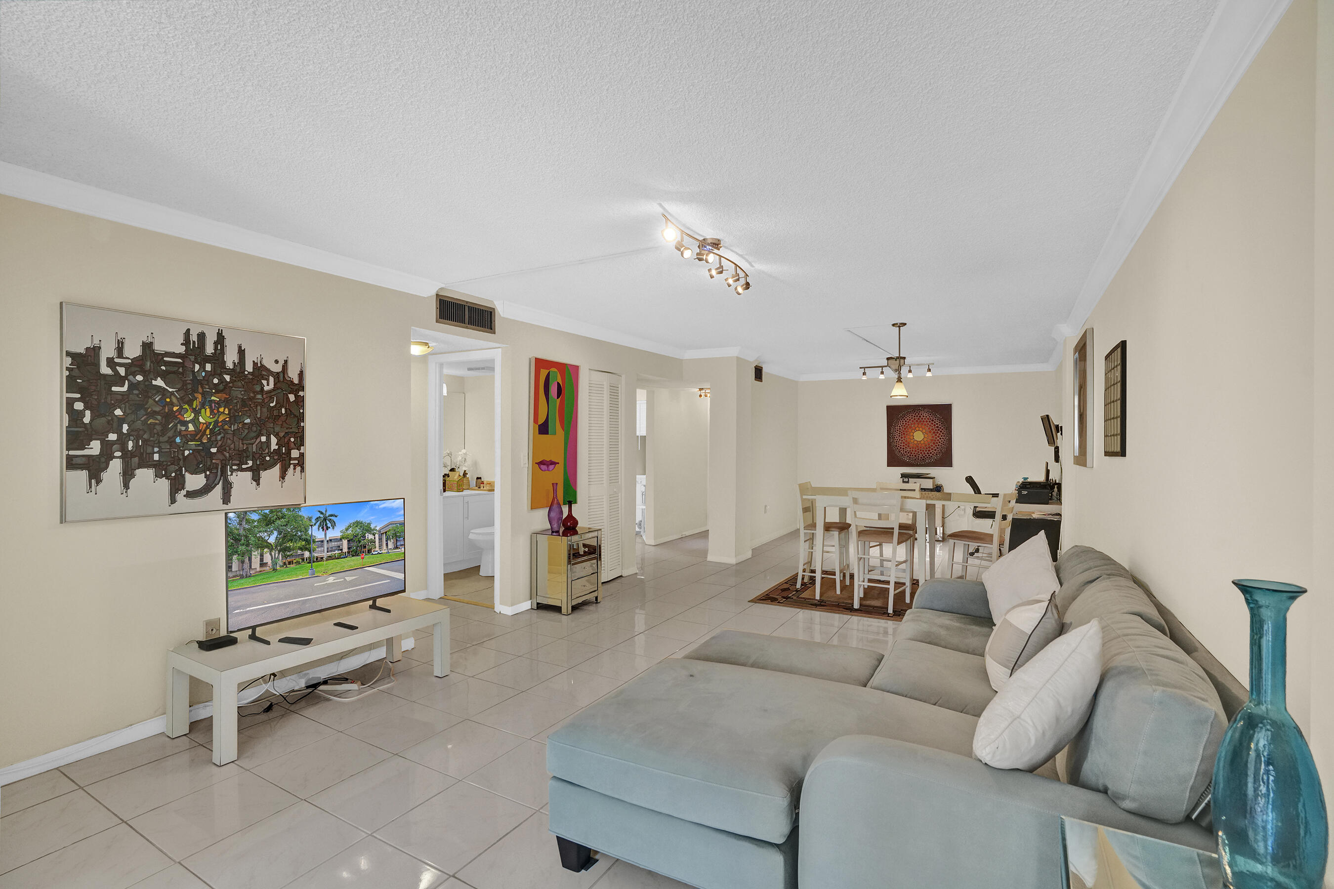 GRANDVIEW AT EMERALD HILLS CONDO - Residential