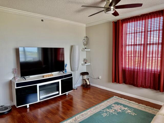 MONTECITO PALM BEACH CONDO - Residential