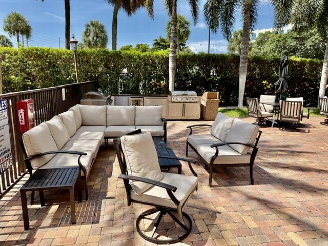 MONTECITO PALM BEACH CONDO - Residential