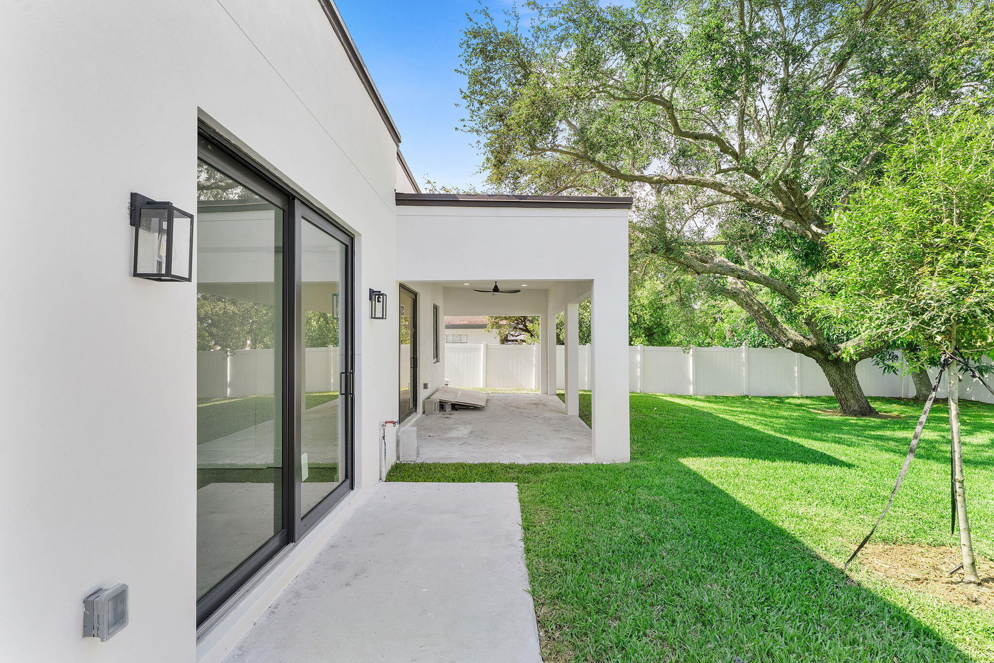 Acreage & Unrec - Residential Lease