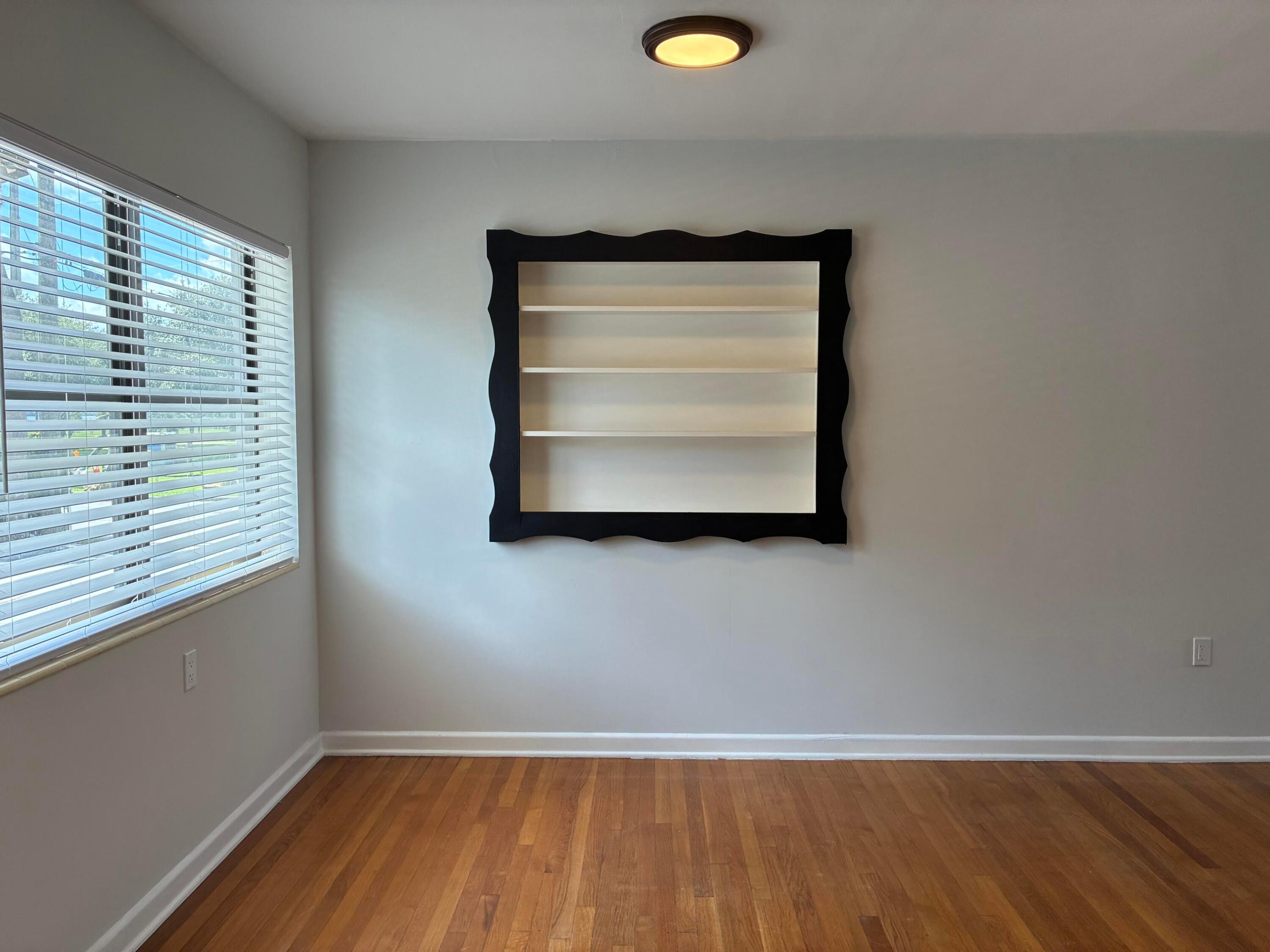 LAKE WORTH TOWN OF - Residential Lease