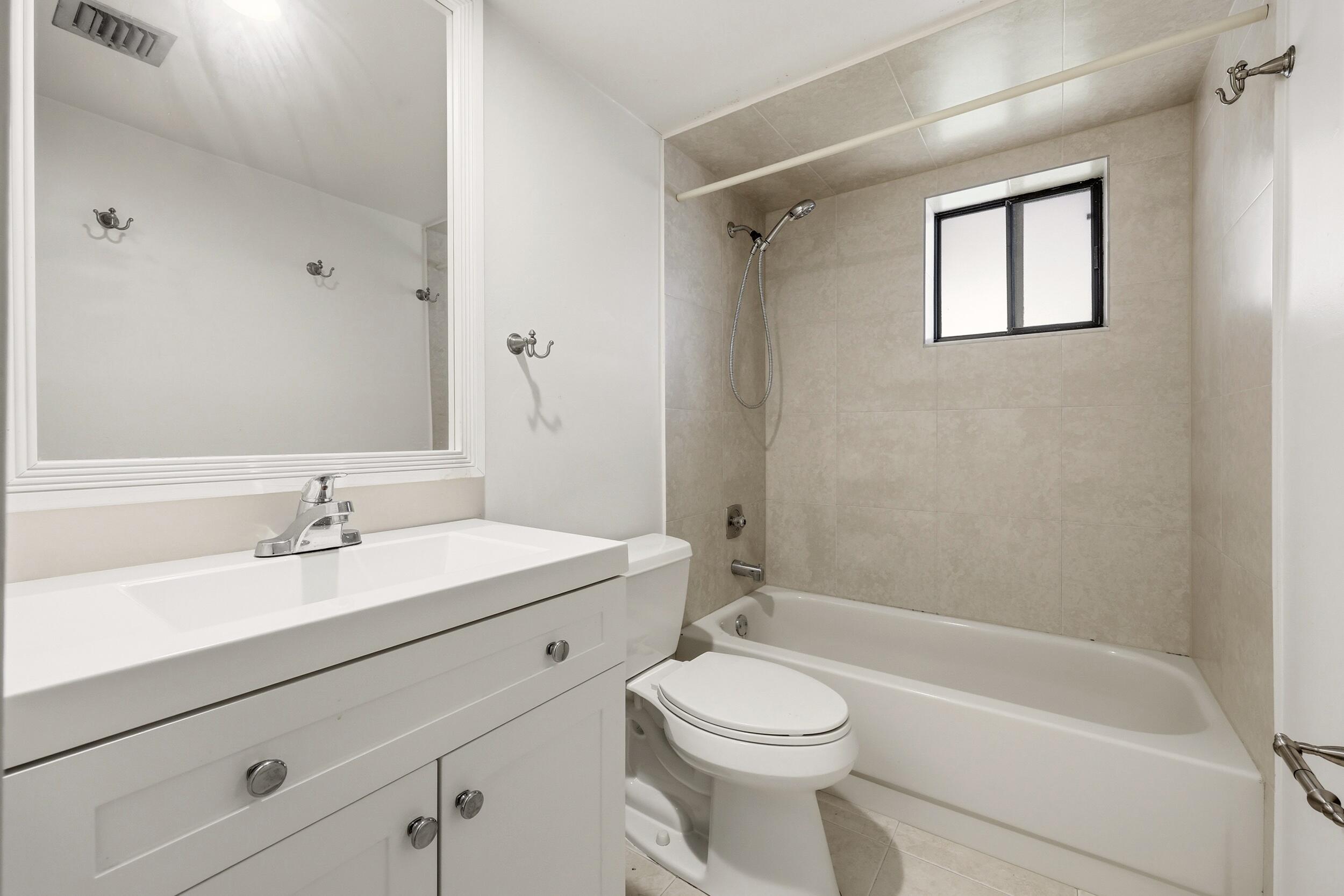 SEAGRAPE CONDO - Residential