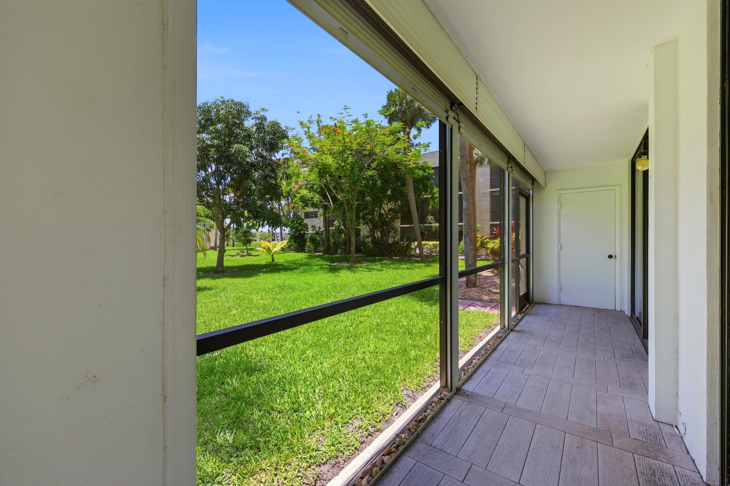 SEAGRAPE CONDO - Residential