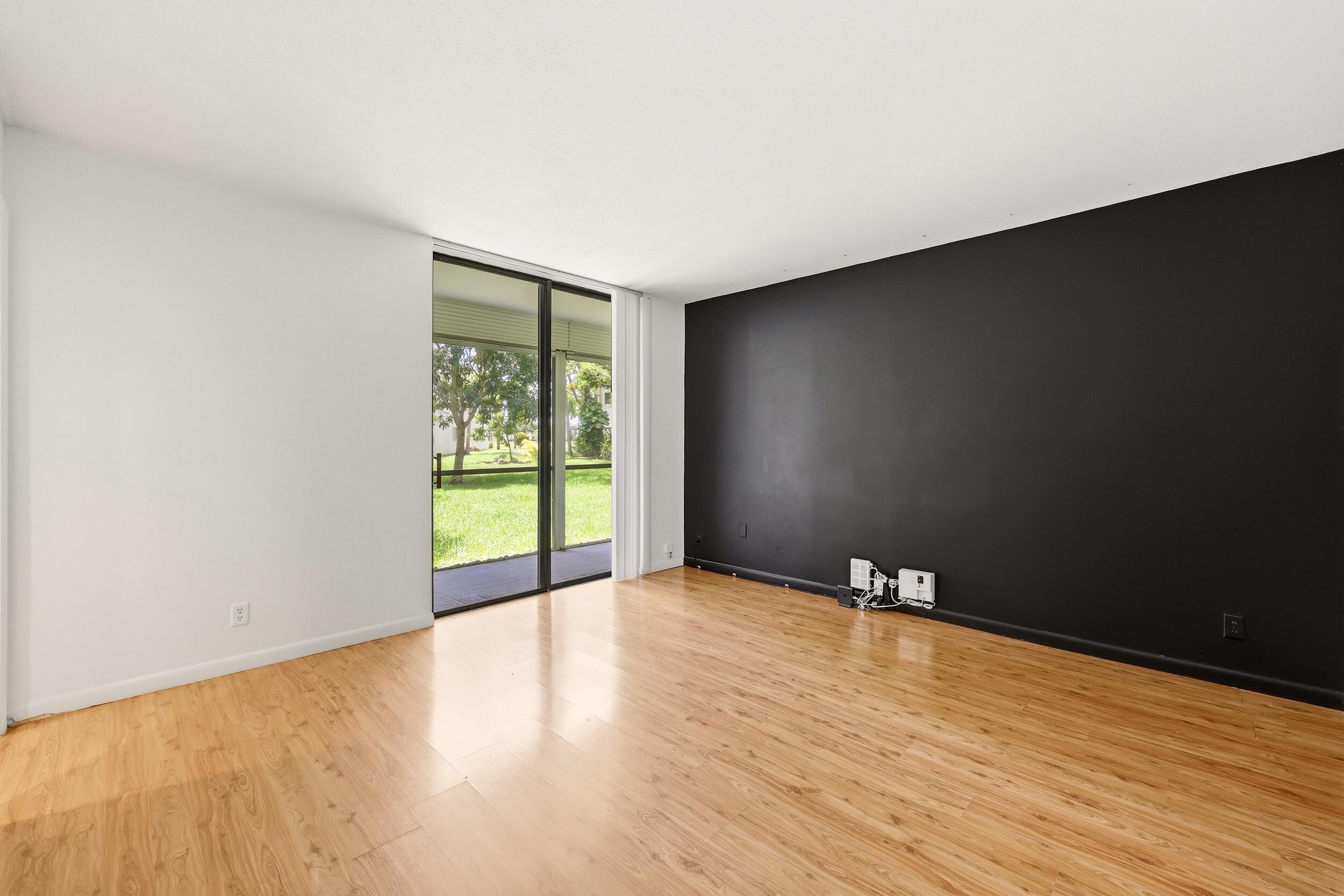 SEAGRAPE CONDO - Residential