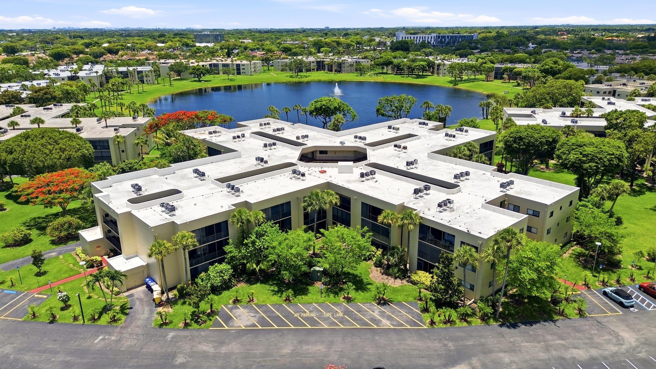 SEAGRAPE CONDO - Residential