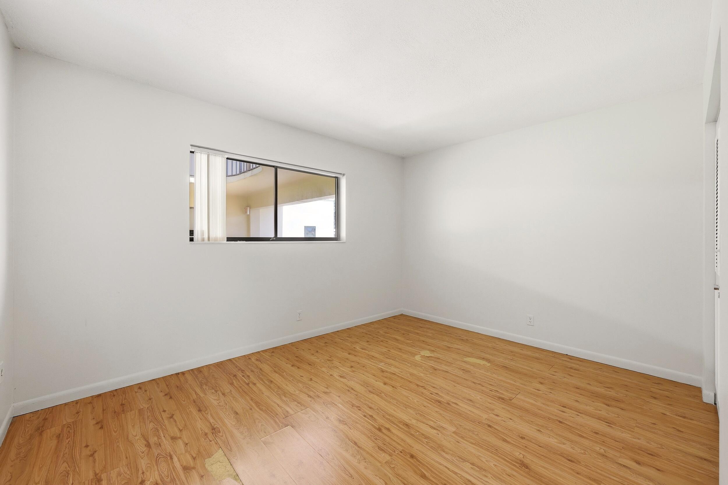SEAGRAPE CONDO - Residential
