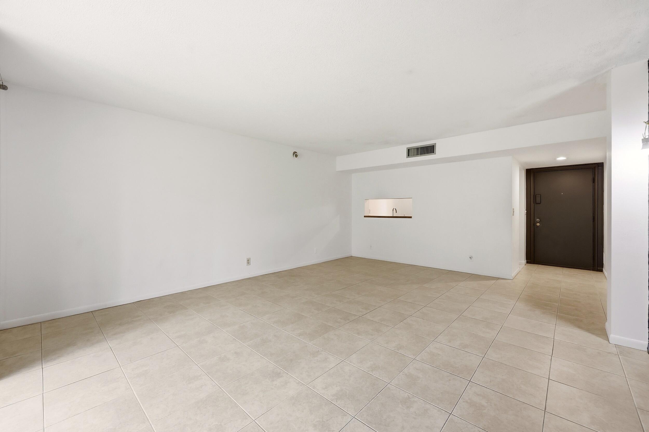 SEAGRAPE CONDO - Residential