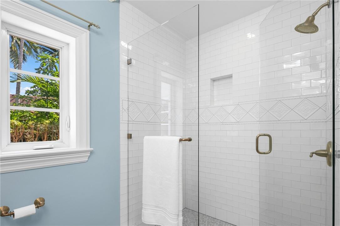 Rio Vista 1-18 B - Residential