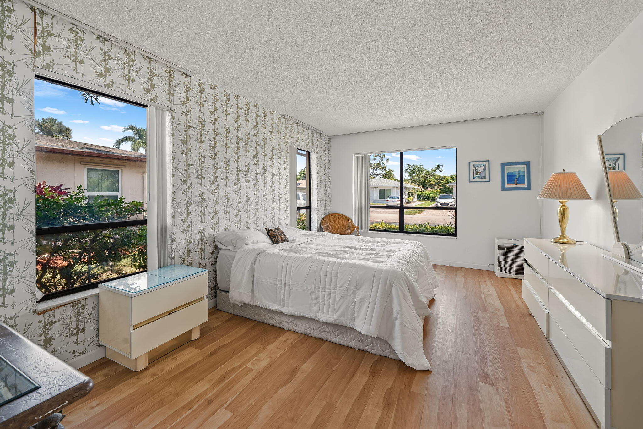 MEED RACQUET CLUB 2 - Residential