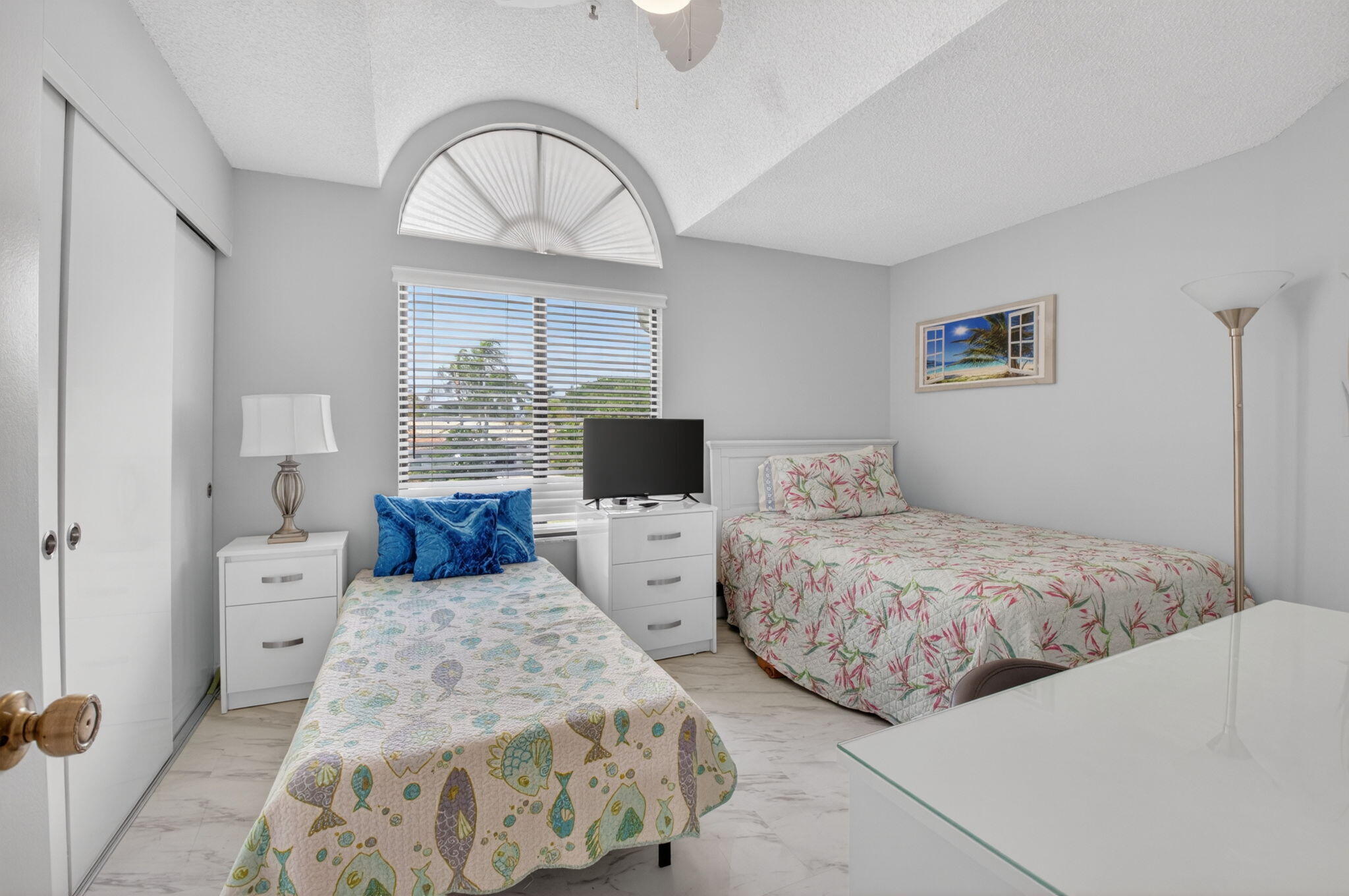 GLENEAGLES CONDO I - Residential Lease