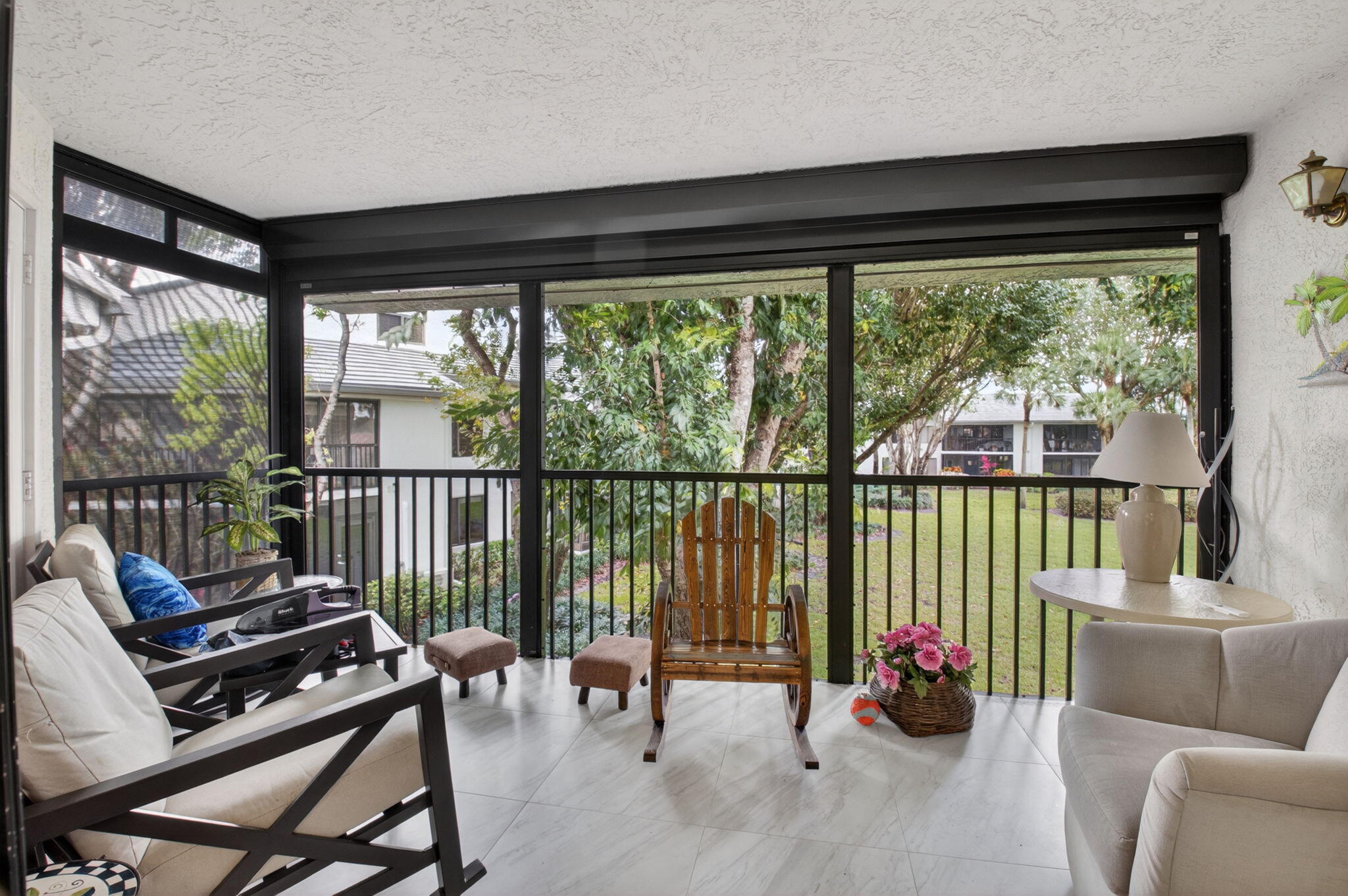 GLENEAGLES CONDO I - Residential Lease