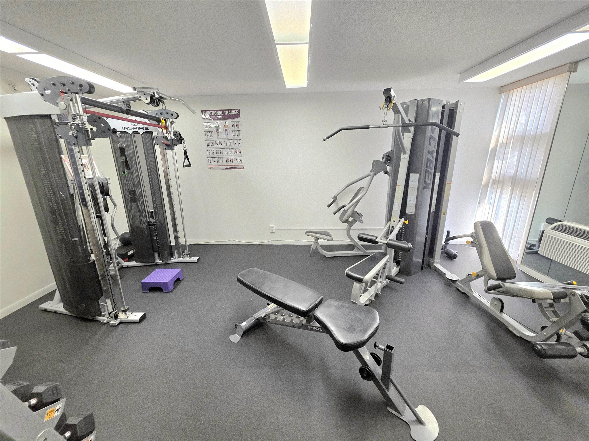 RENAISSANCE III - Residential Lease