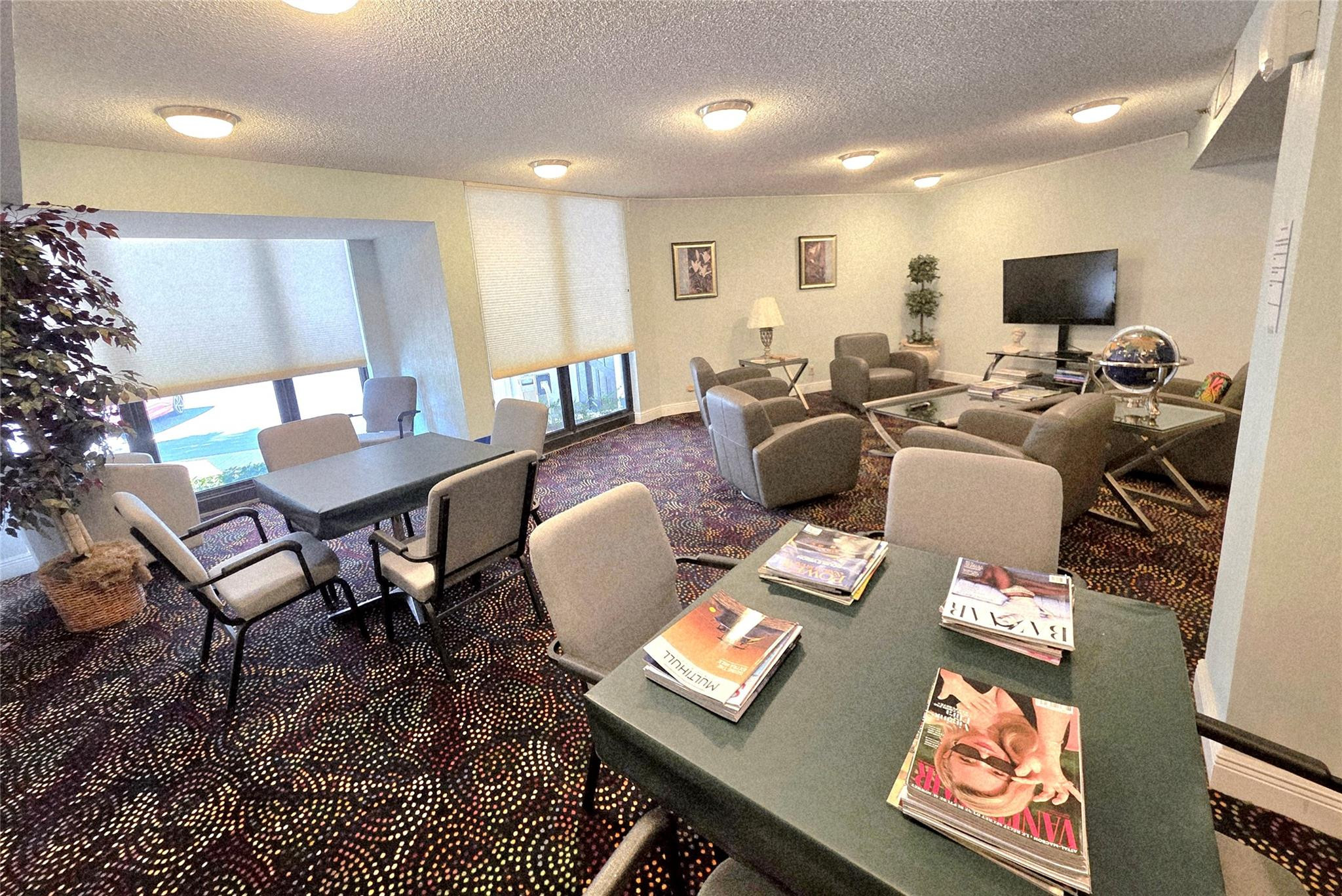RENAISSANCE III - Residential Lease