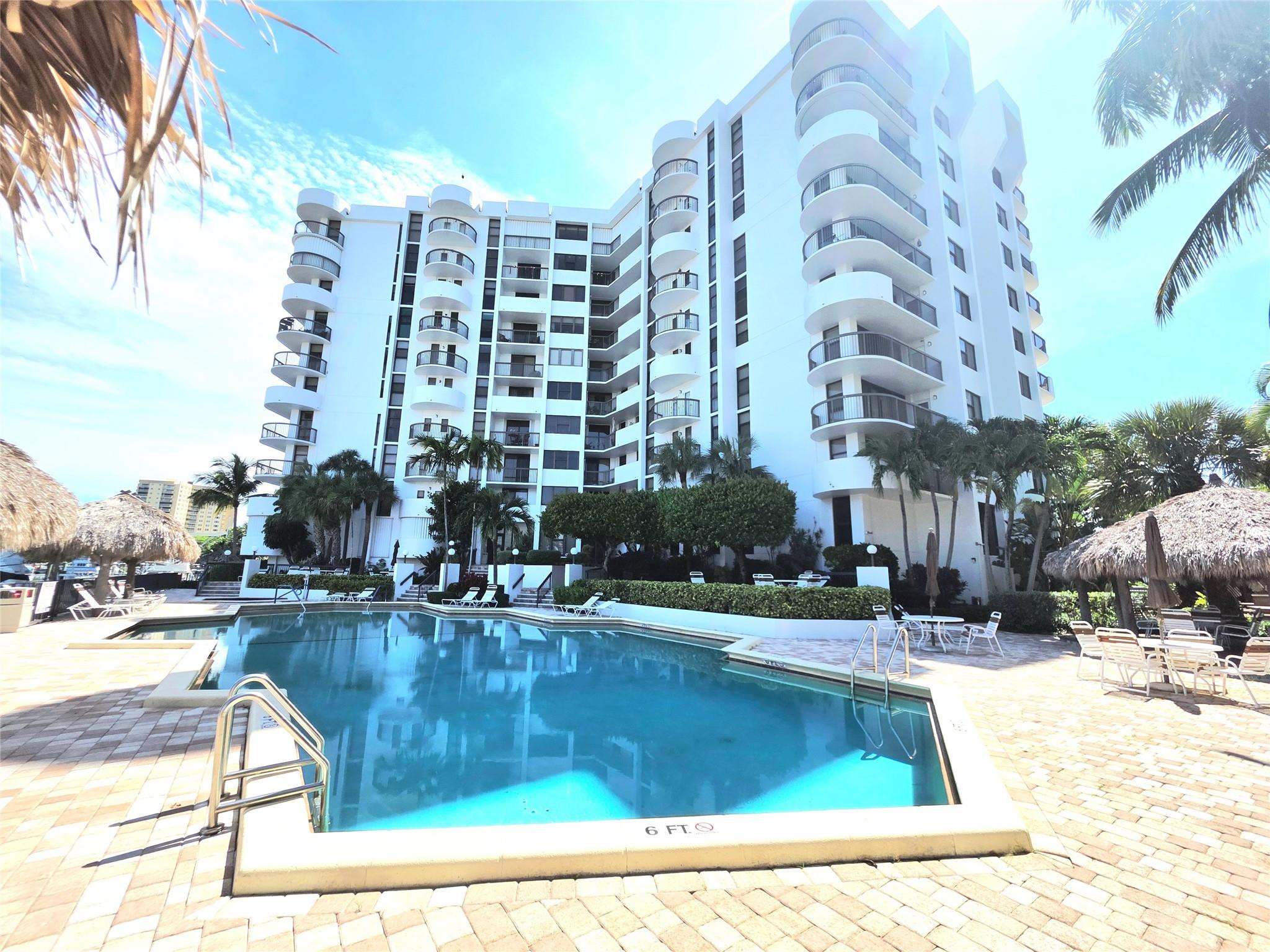 RENAISSANCE III - Residential Lease