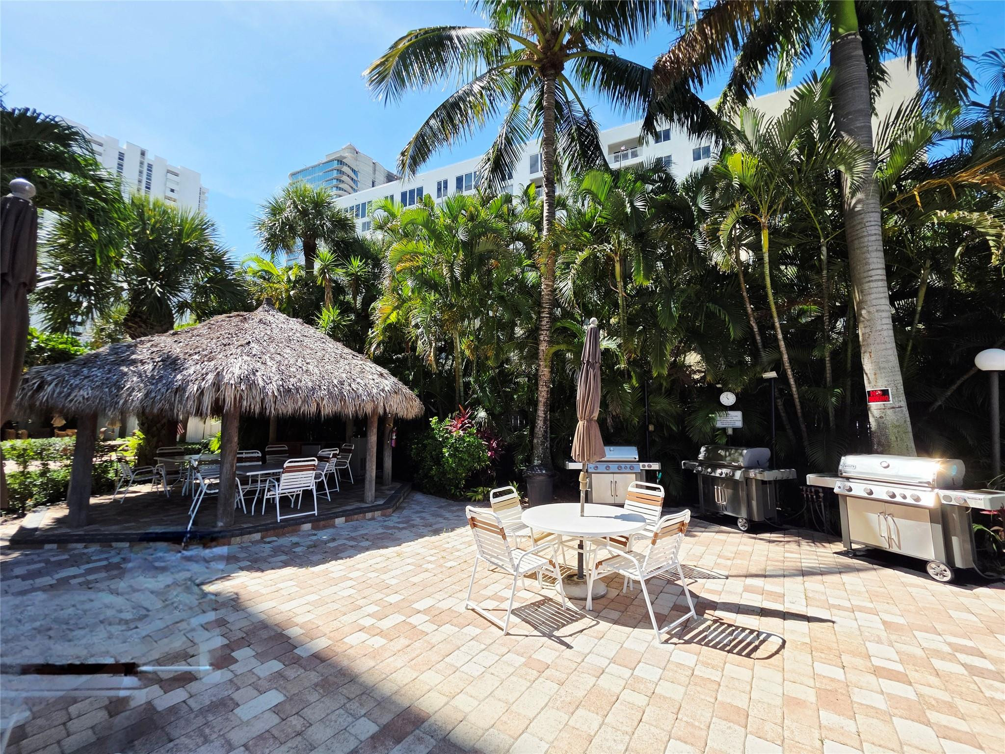 RENAISSANCE III - Residential Lease