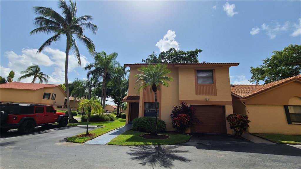 Pembroke Lakes South 119- - Residential